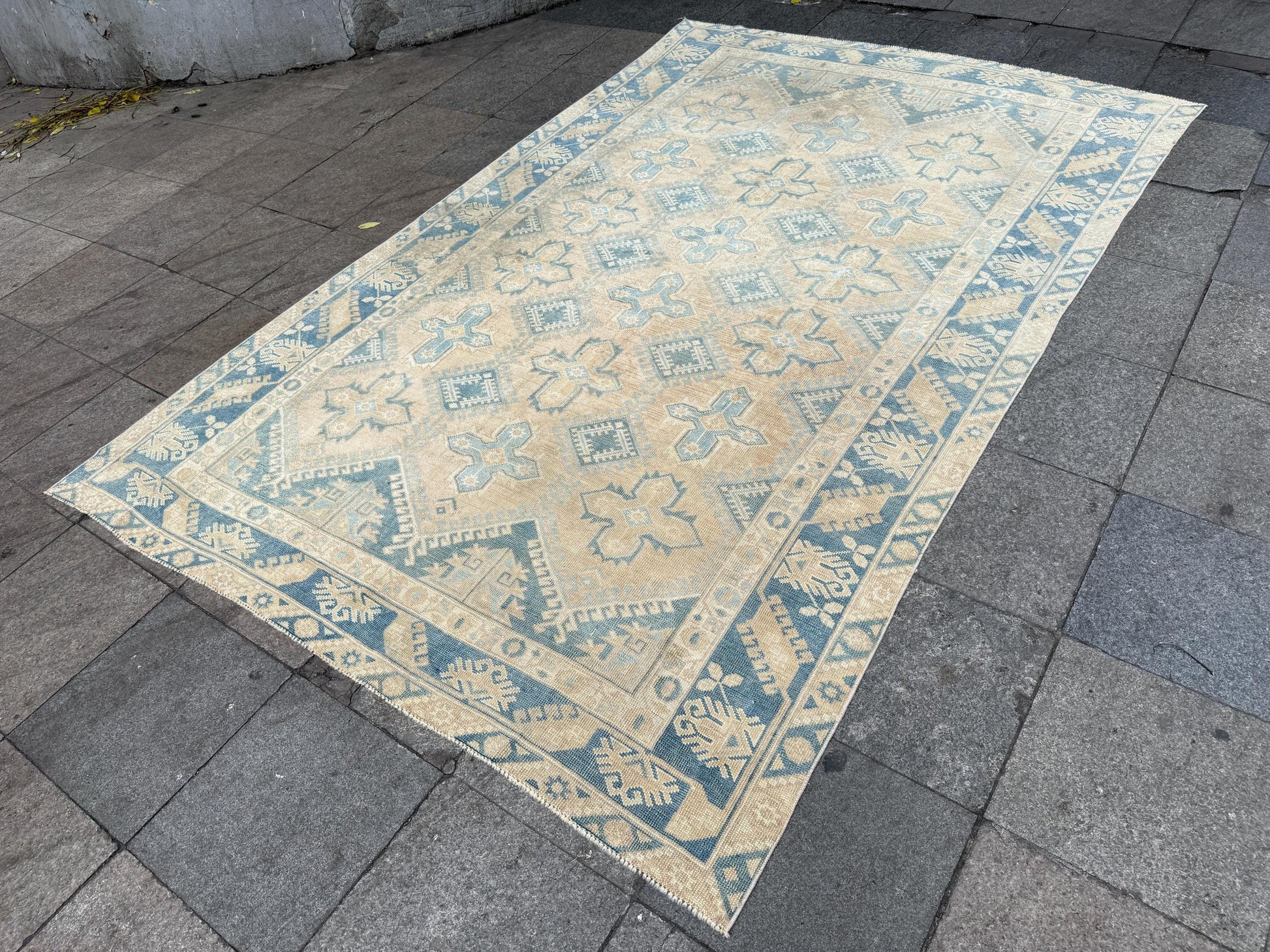 6'3"x9'6" feet Vintage Turkish Anatolian Rug,Beige Color Floral Rug,383