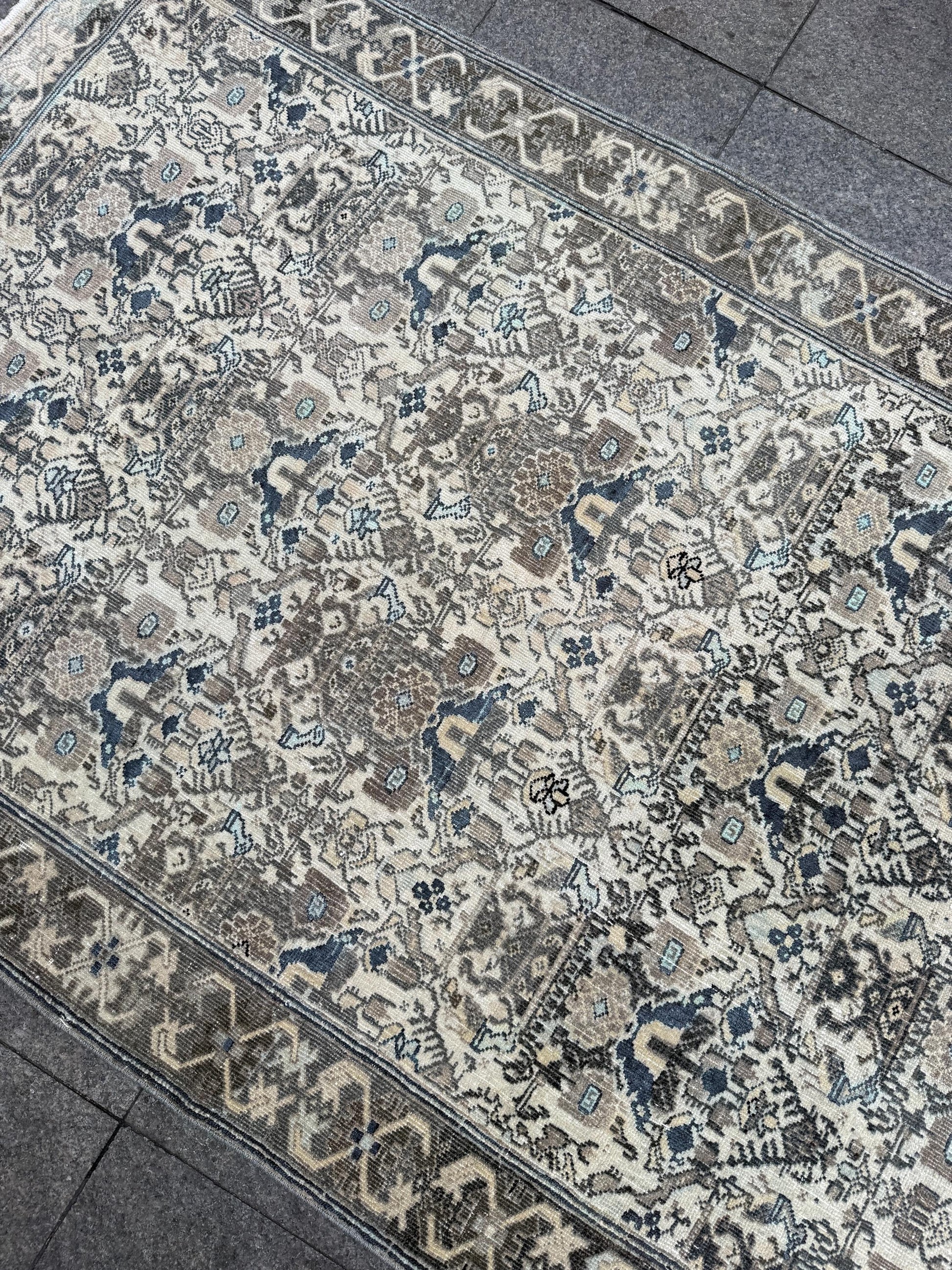 4'8"x6'9" feet  Vintage Turkish Anatolian Rug,Beige Color Rug,65