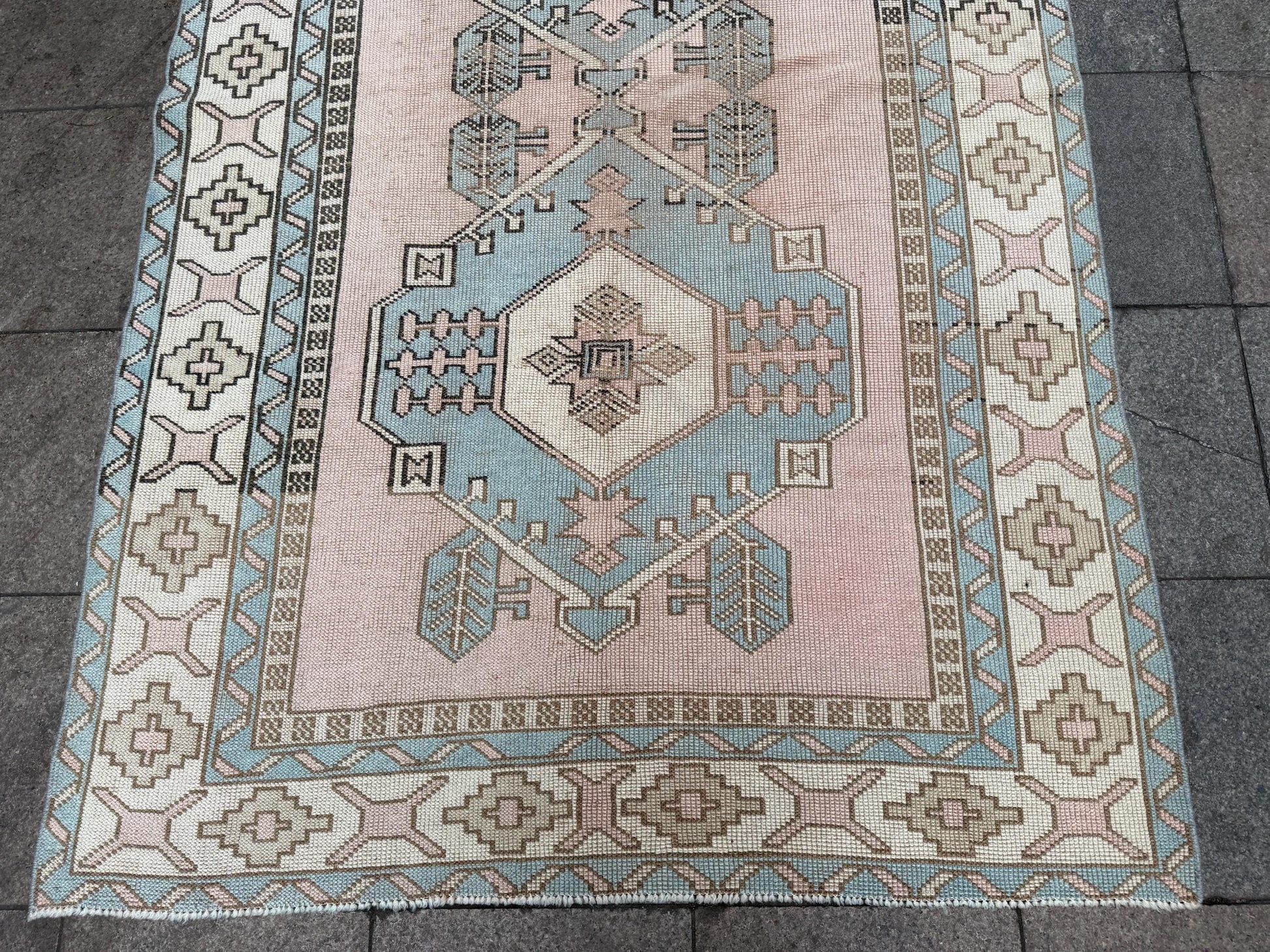 5'x8' feet Vintage Anatolian Wool Rug,Floral Decoritive Pink Rug ,371