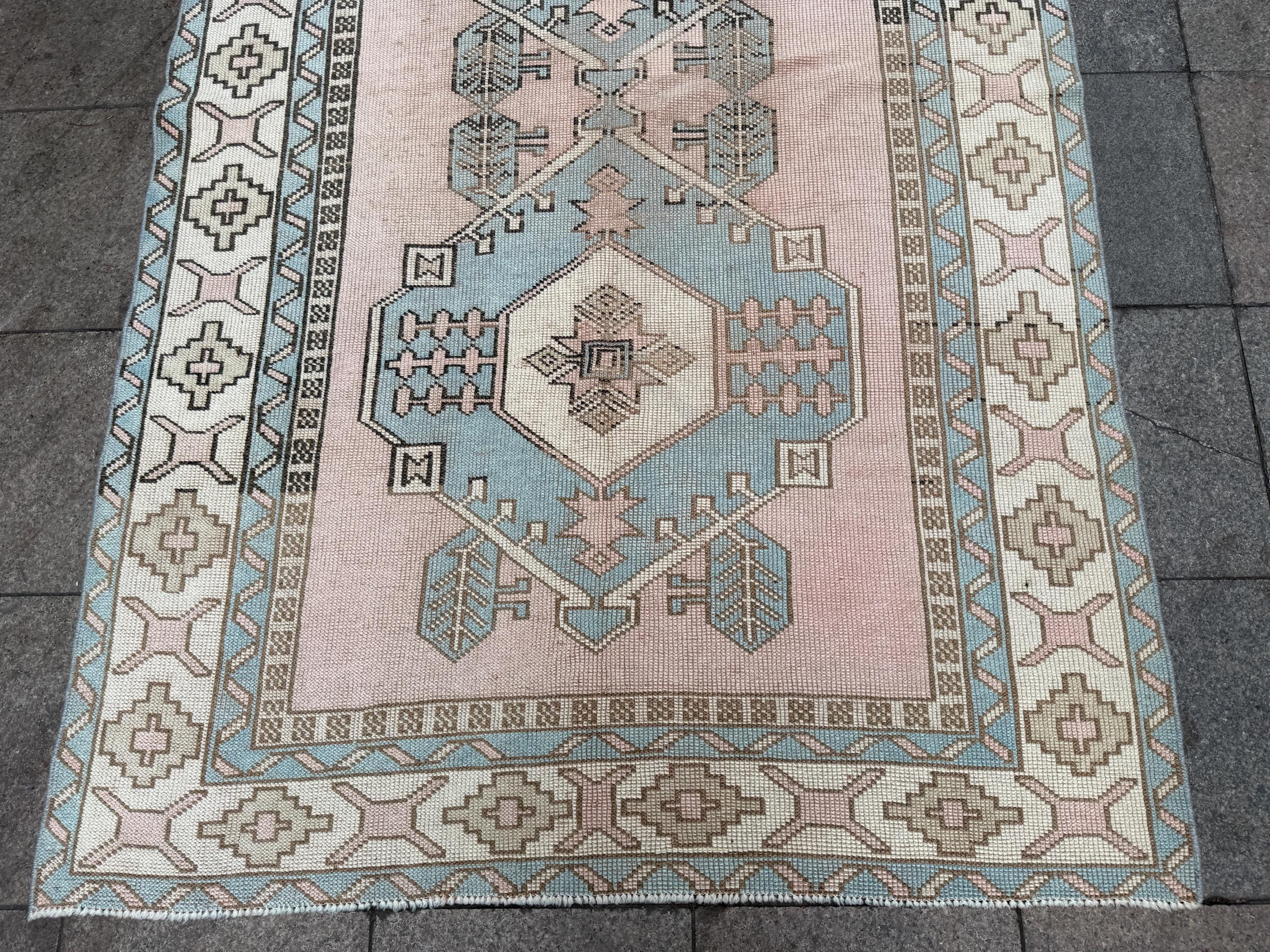 5'x8' feet Vintage Anatolian Wool Rug,Floral Decoritive Pink Rug ,371