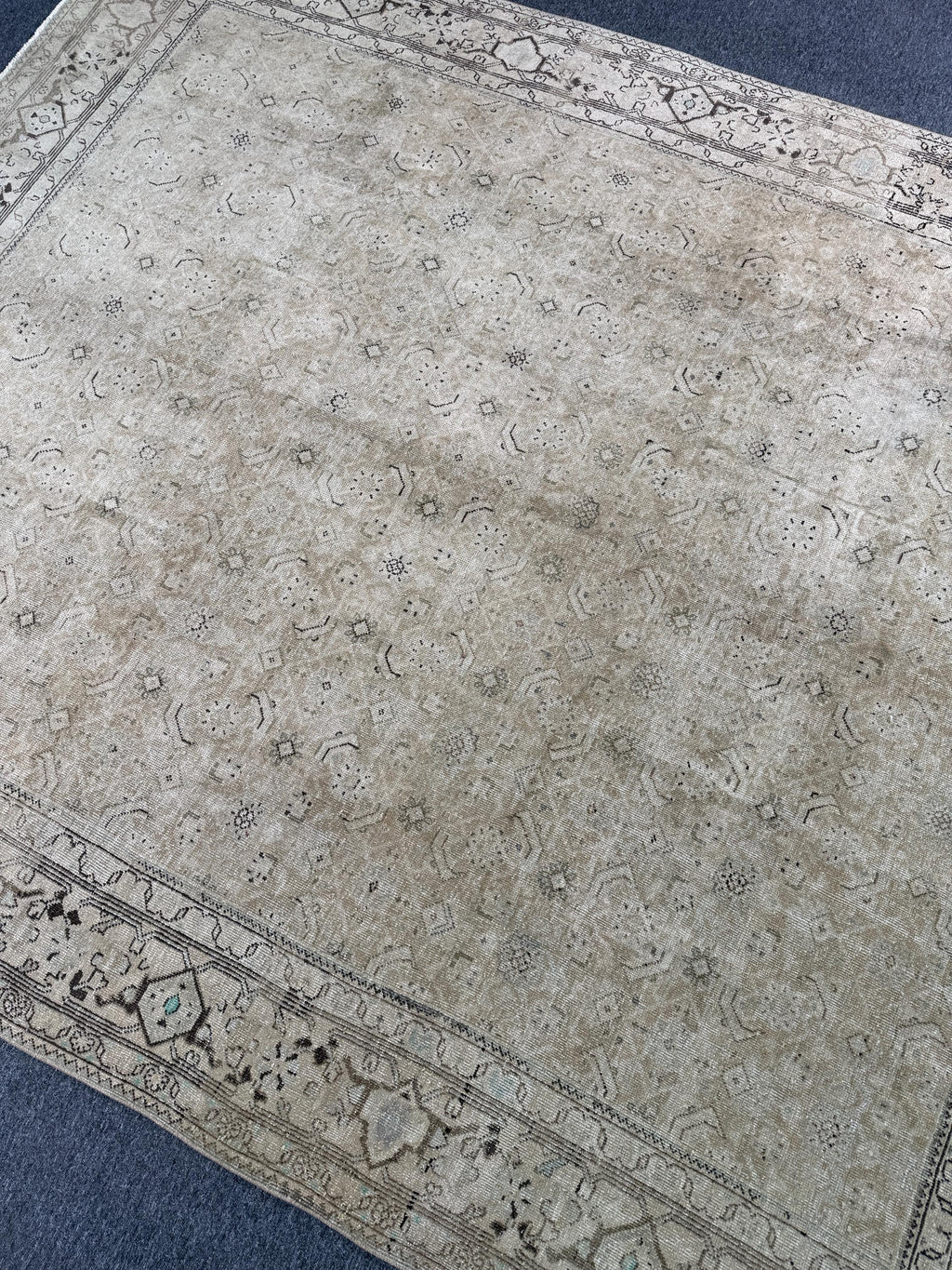 8'4"x10'2" feet Vintage Turkish Anatolian Rug,Natural Color Rug,46