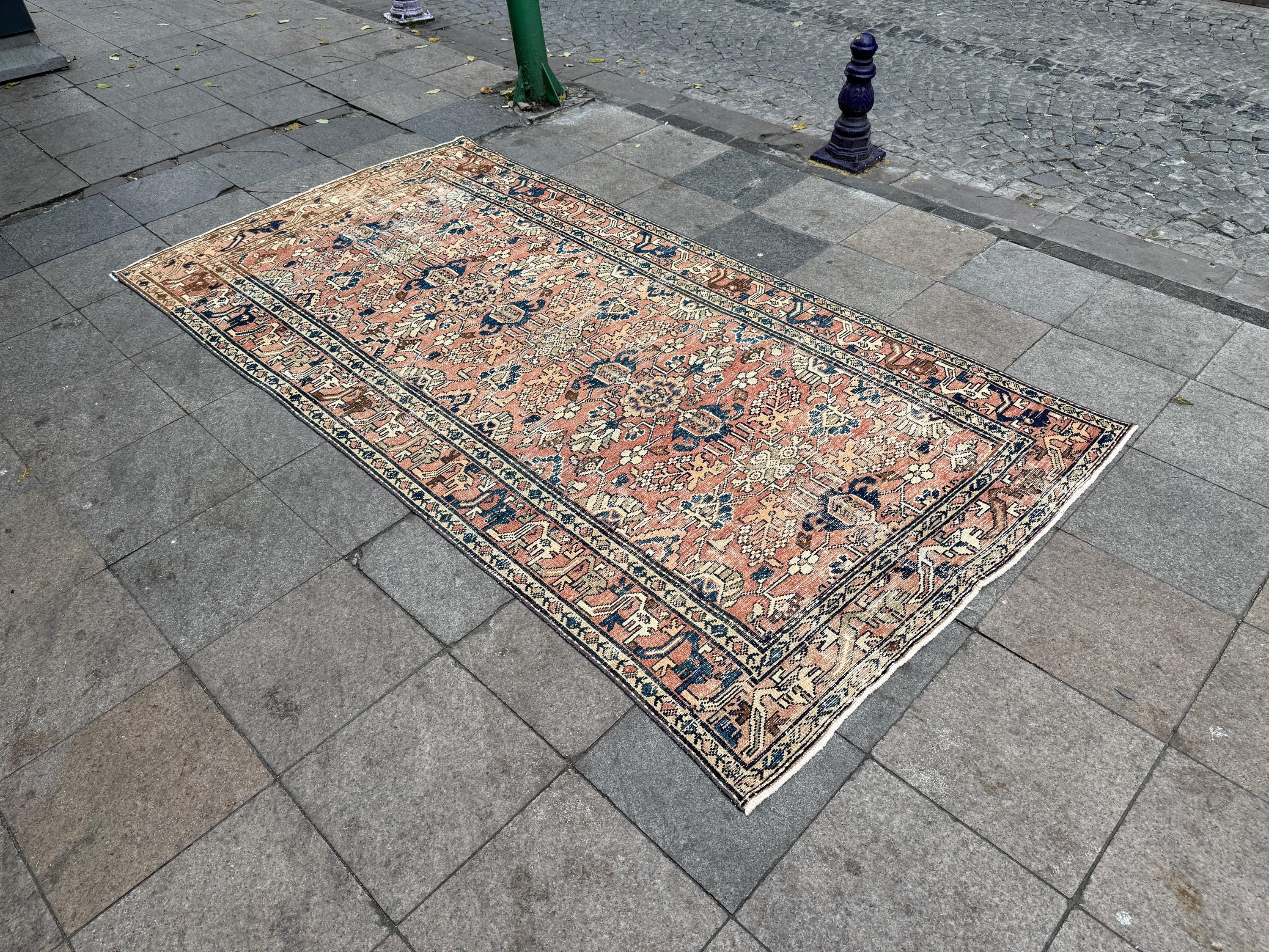 5'1"x9'8" feet Vintage Turkish Anatolian Rug,Brick Color Rug,017