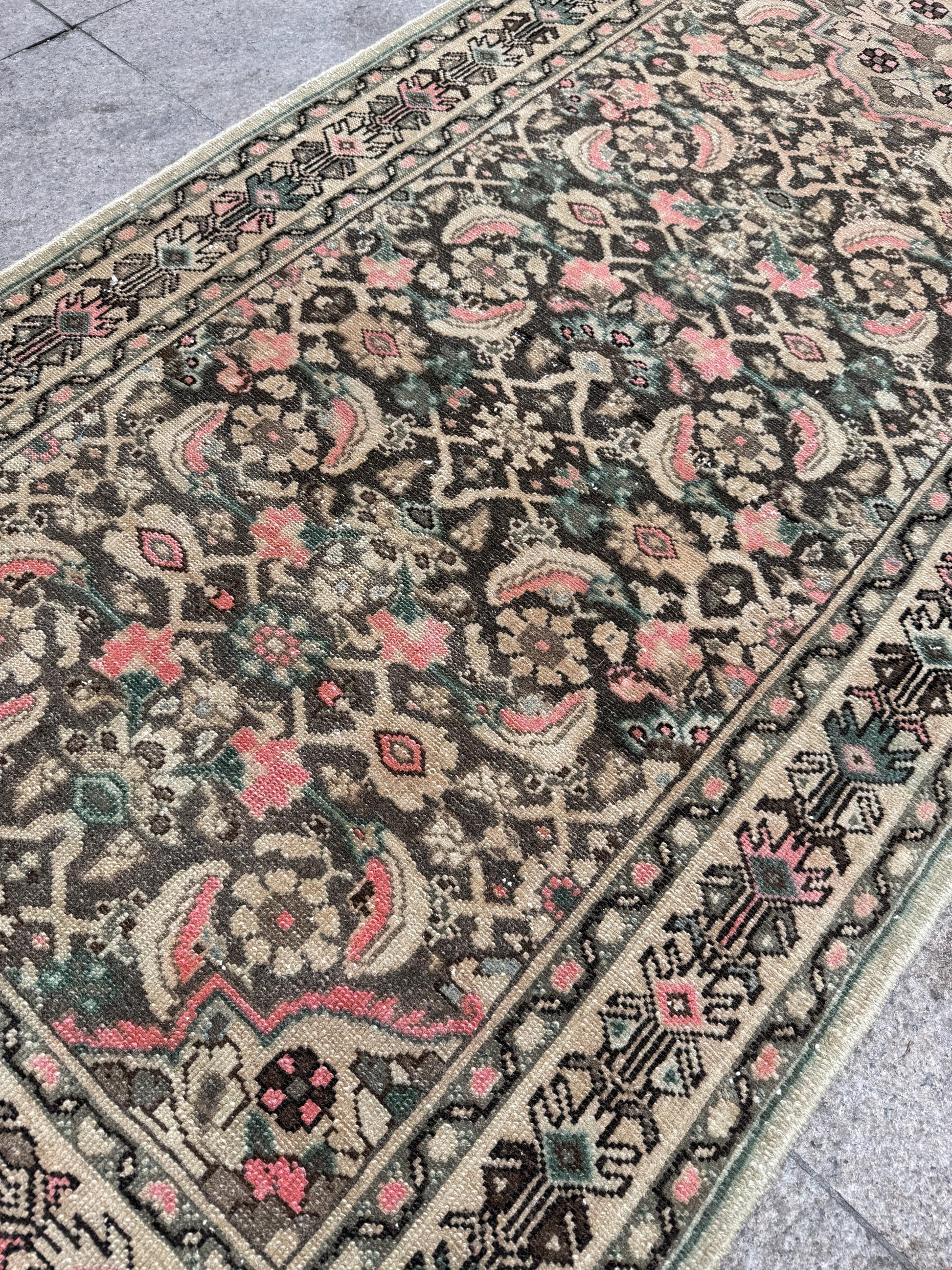 3'6"x10'7" feet Vintage Anatolian Wool Runner Rug,Floral Decoritive Natural Color Rug ,140