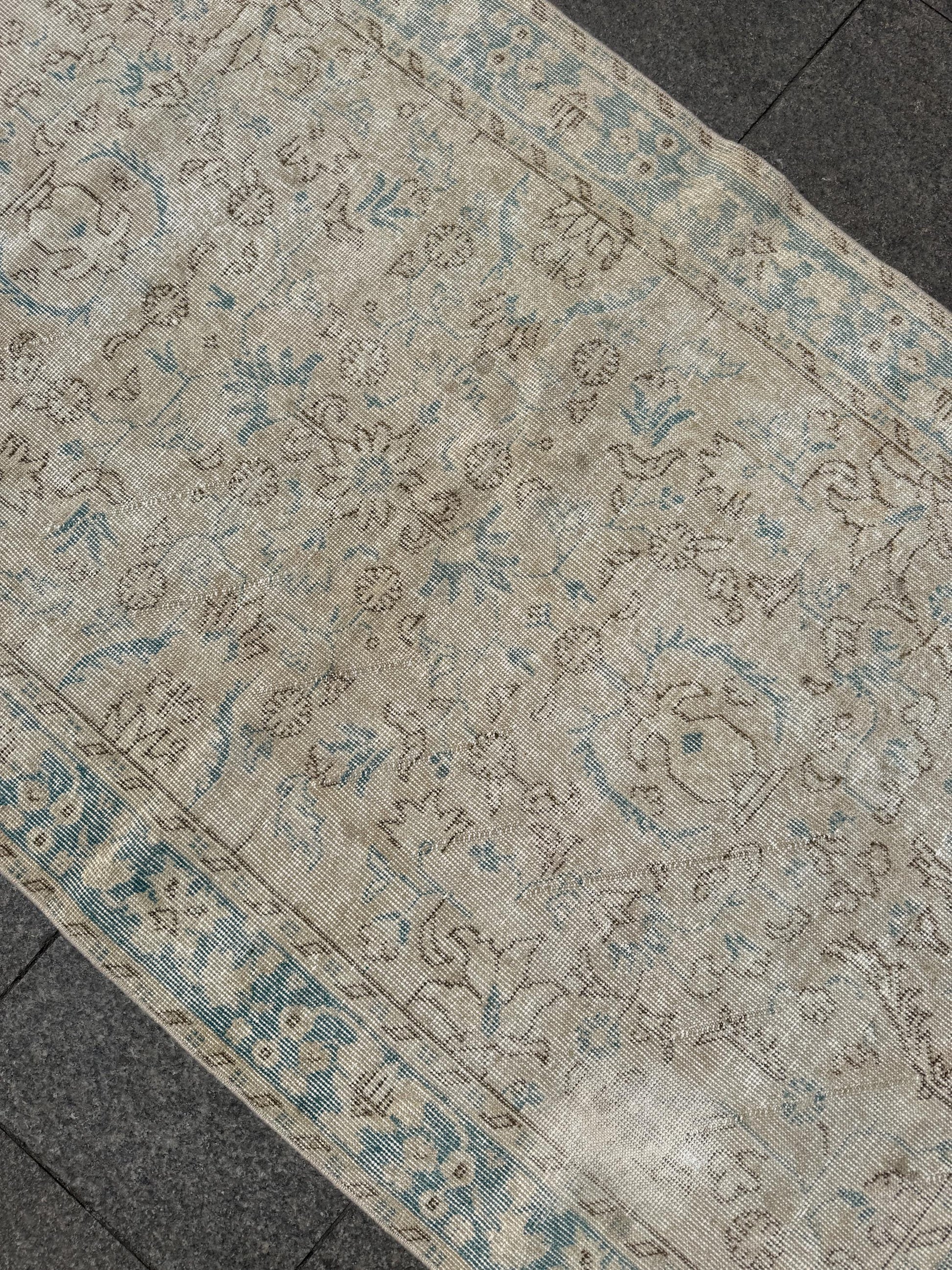 3'8"x6'8" feet Vintage Turkish Anatolian Rug,beige Floral Rug,344