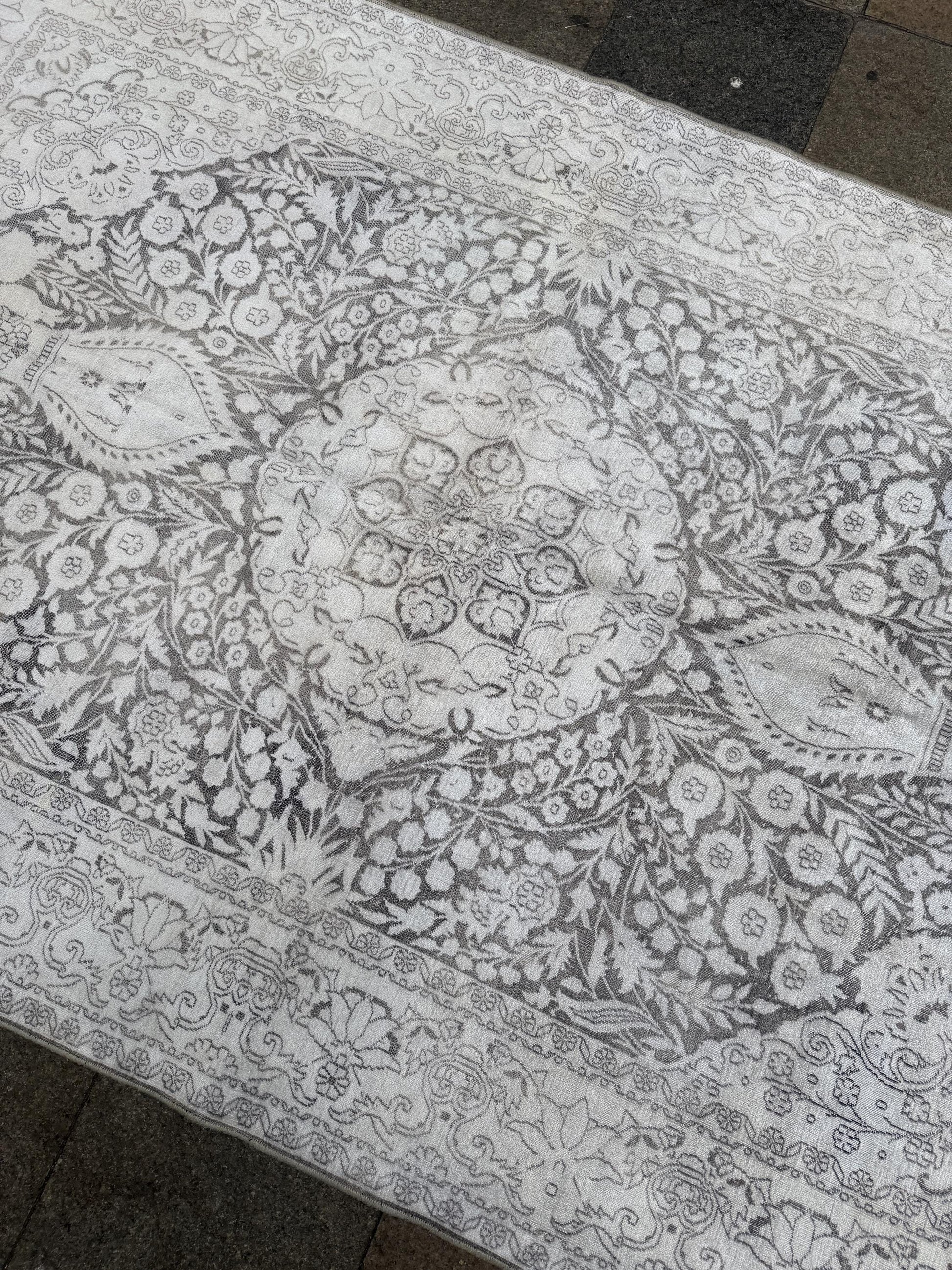 5'8"x8'8" feet Vintage Turkish Anatolian Rug, Gray Floral Rug,19