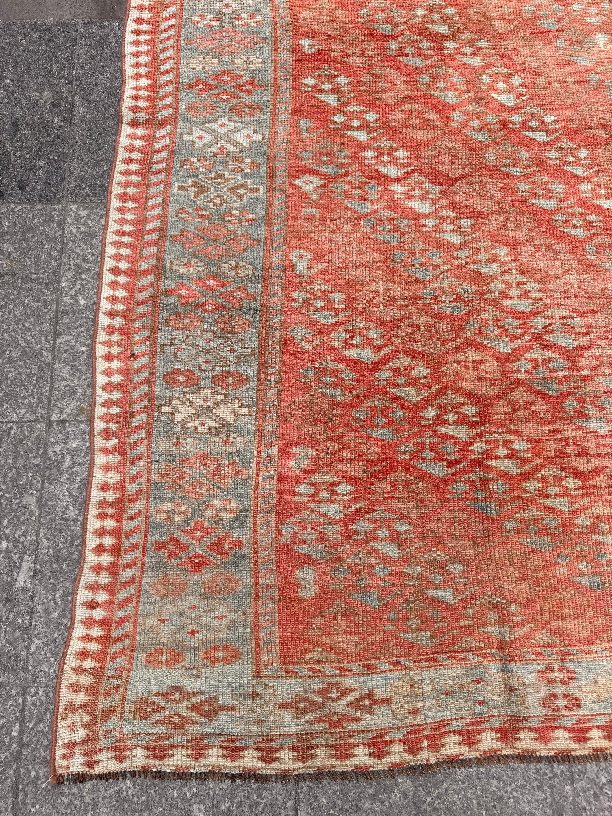 4'3"x7' feet  Vintage Turkish Anatolian Rug,Beige Color Rug,202