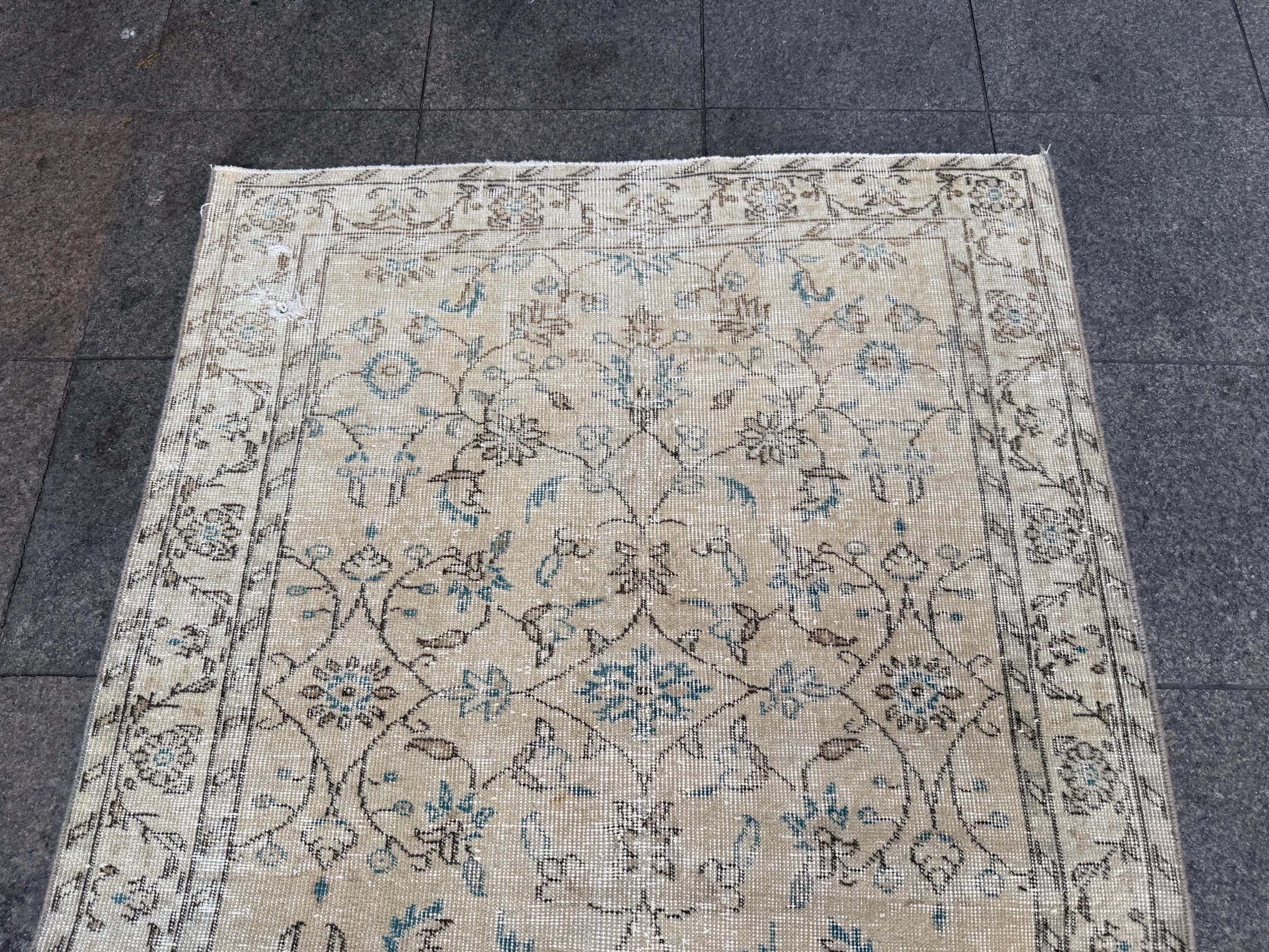 3'10"x6'10" Vintage Anatolian Wool Rug,Floral Decoritive Beige Rug ,126