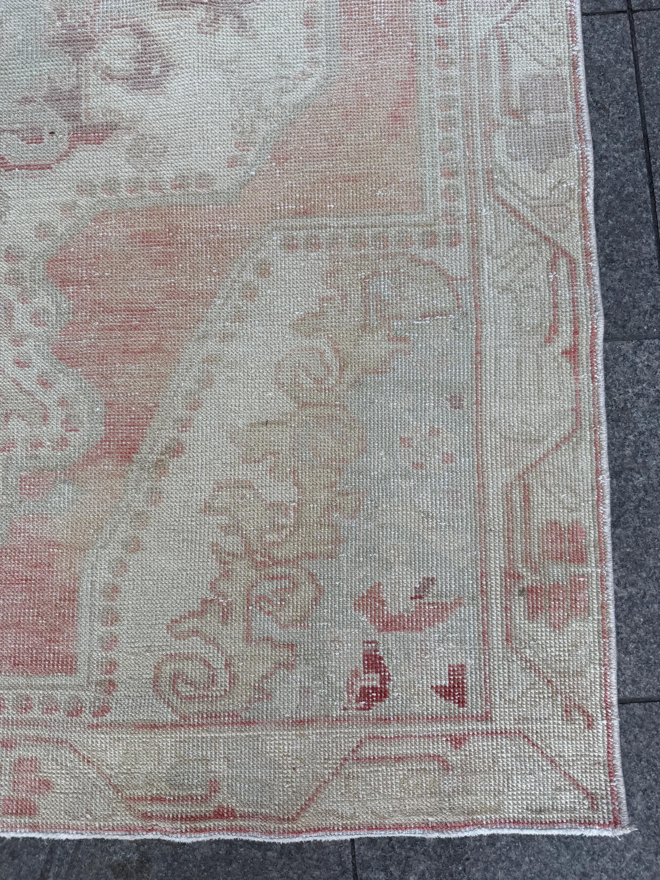 4'9"x7'7" feet Vintage Anatolian Wool Rug,Floral Decoritive Brick color Rug ,287