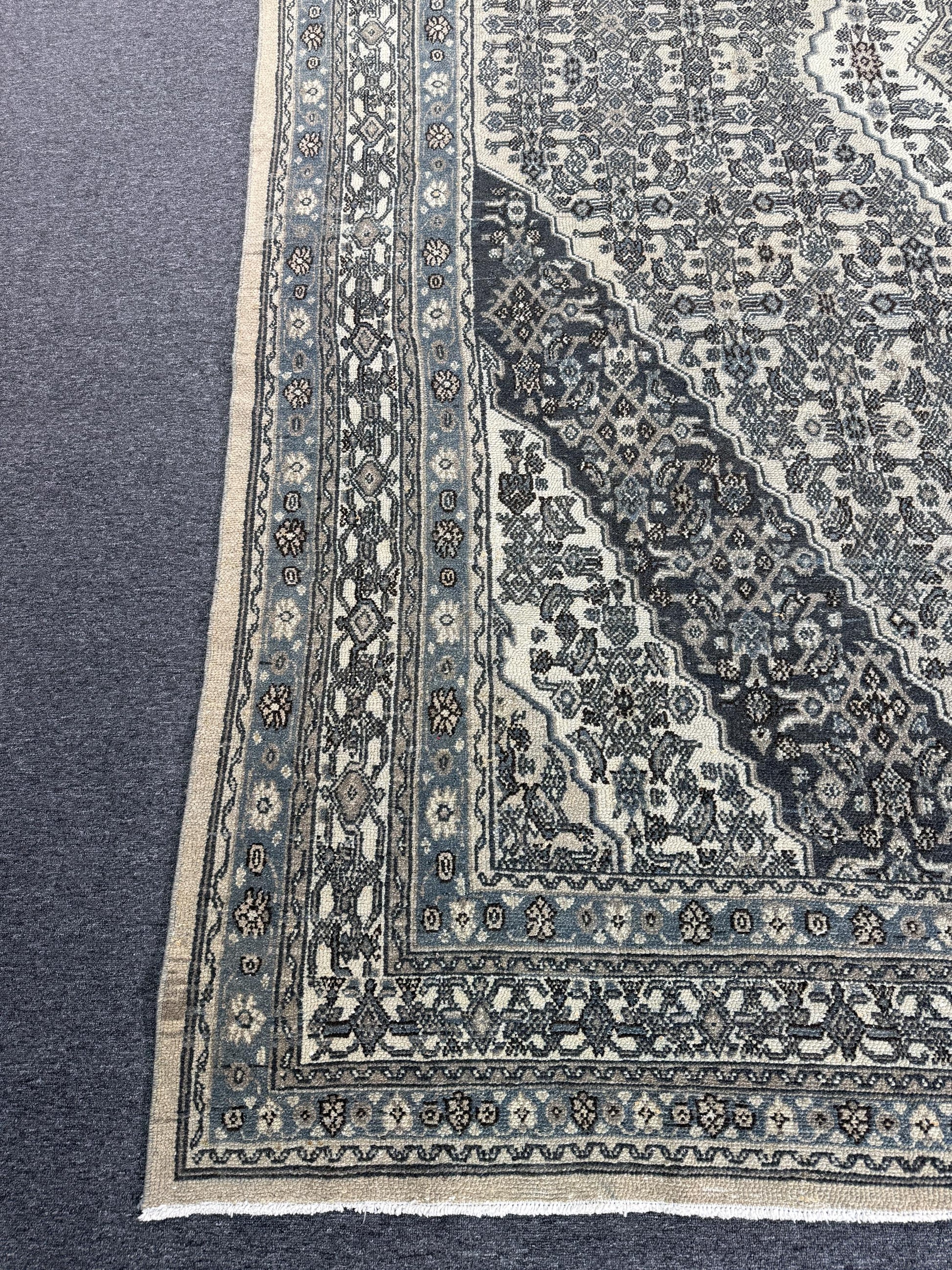 8'8"x11'5" feet Vintage Turkish Anatolian Rug,Beige Color Rug,111