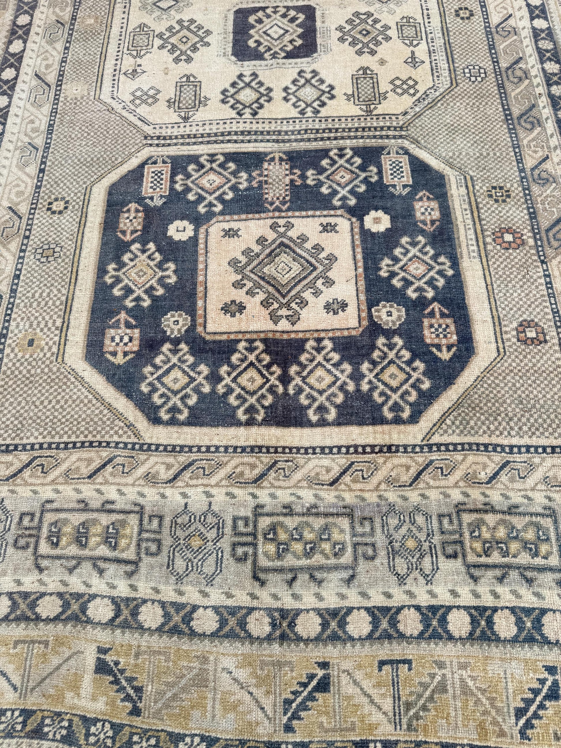 6'3"x10'5" feet Vintage Turkish Anatolian Rug,Blue Geometric Rug,89