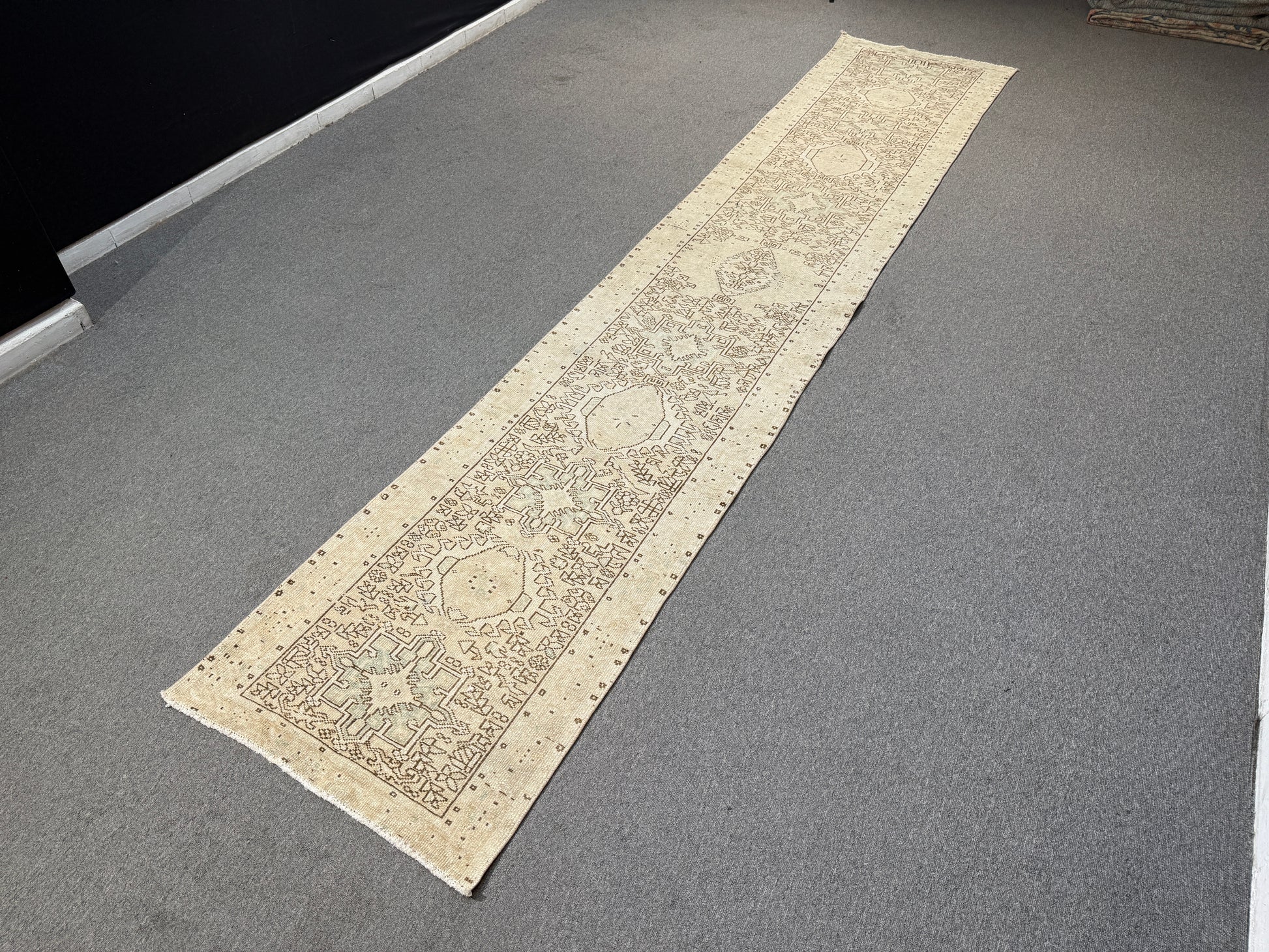 Vintage Turkish Anatolian Wool Runner Rug, 2'4"x12"feet , 40