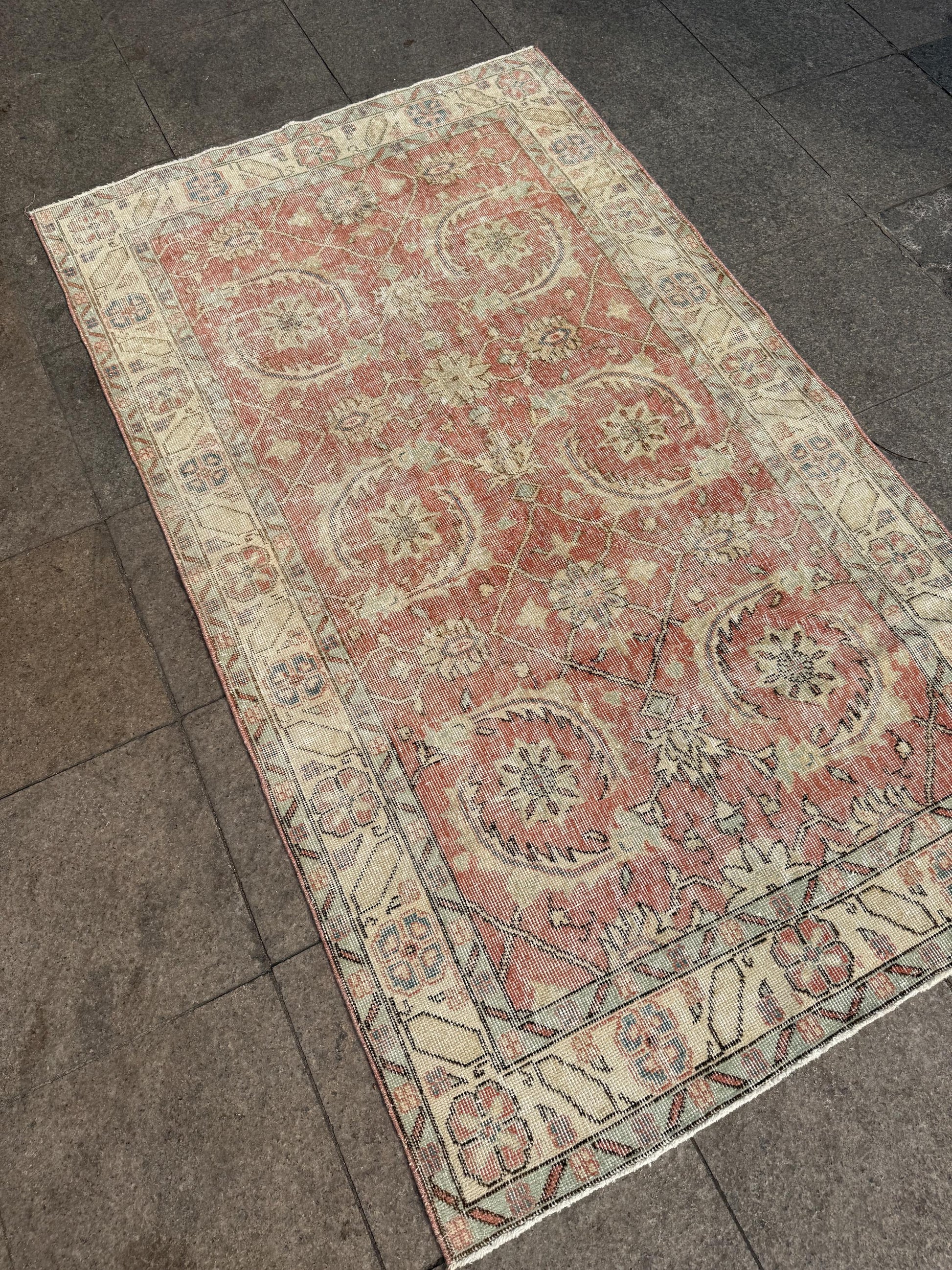 3'10"x6'7" feet Vintage Turkish Anatolian Rug,Brick Color Rug,465