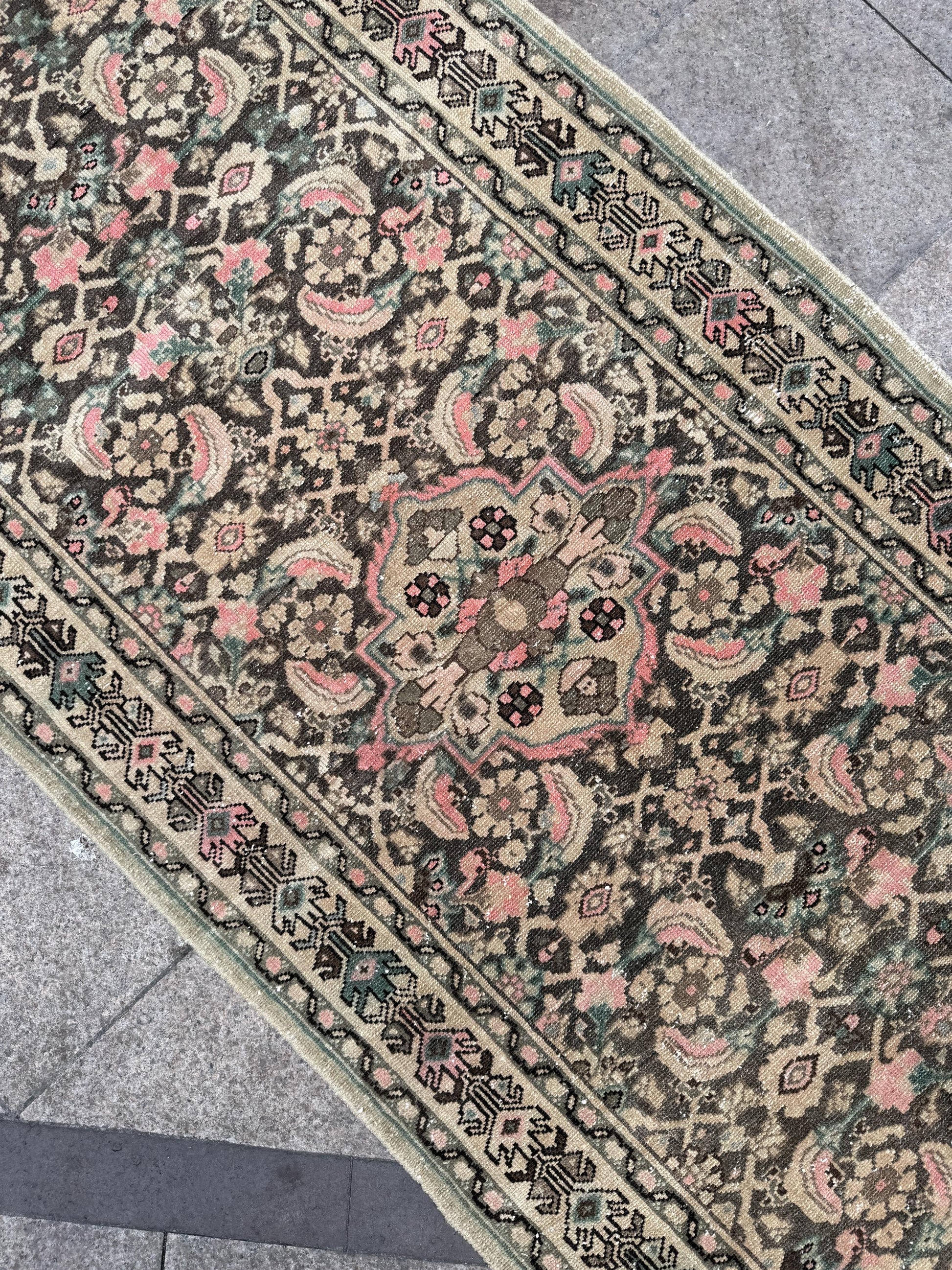 3'6"x10'7" feet Vintage Anatolian Wool Runner Rug,Floral Decoritive Natural Color Rug ,140