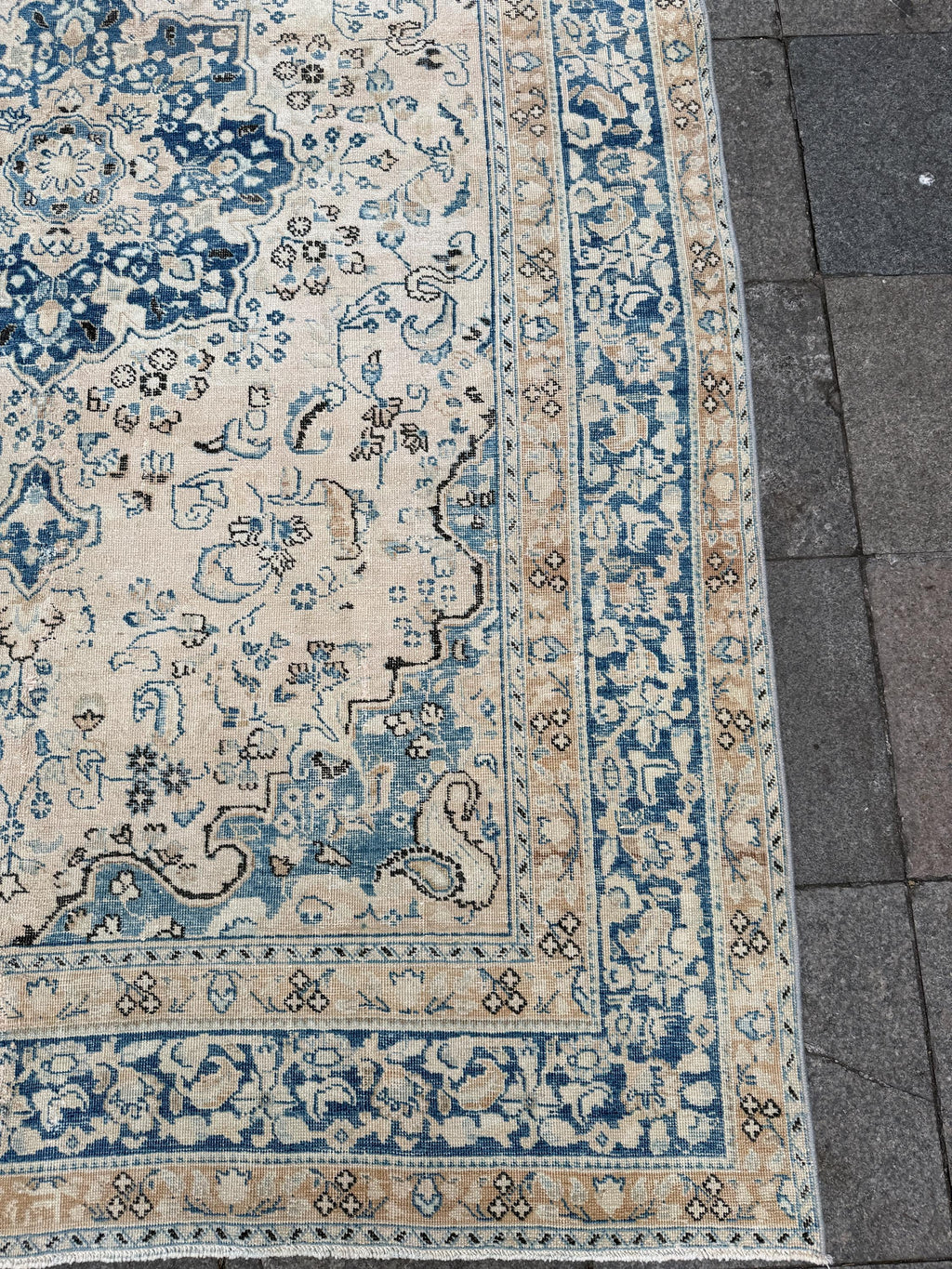 6'2"x9'2" feet Vintage Turkish Anatolian Rug,Beige & Blue Rug,22