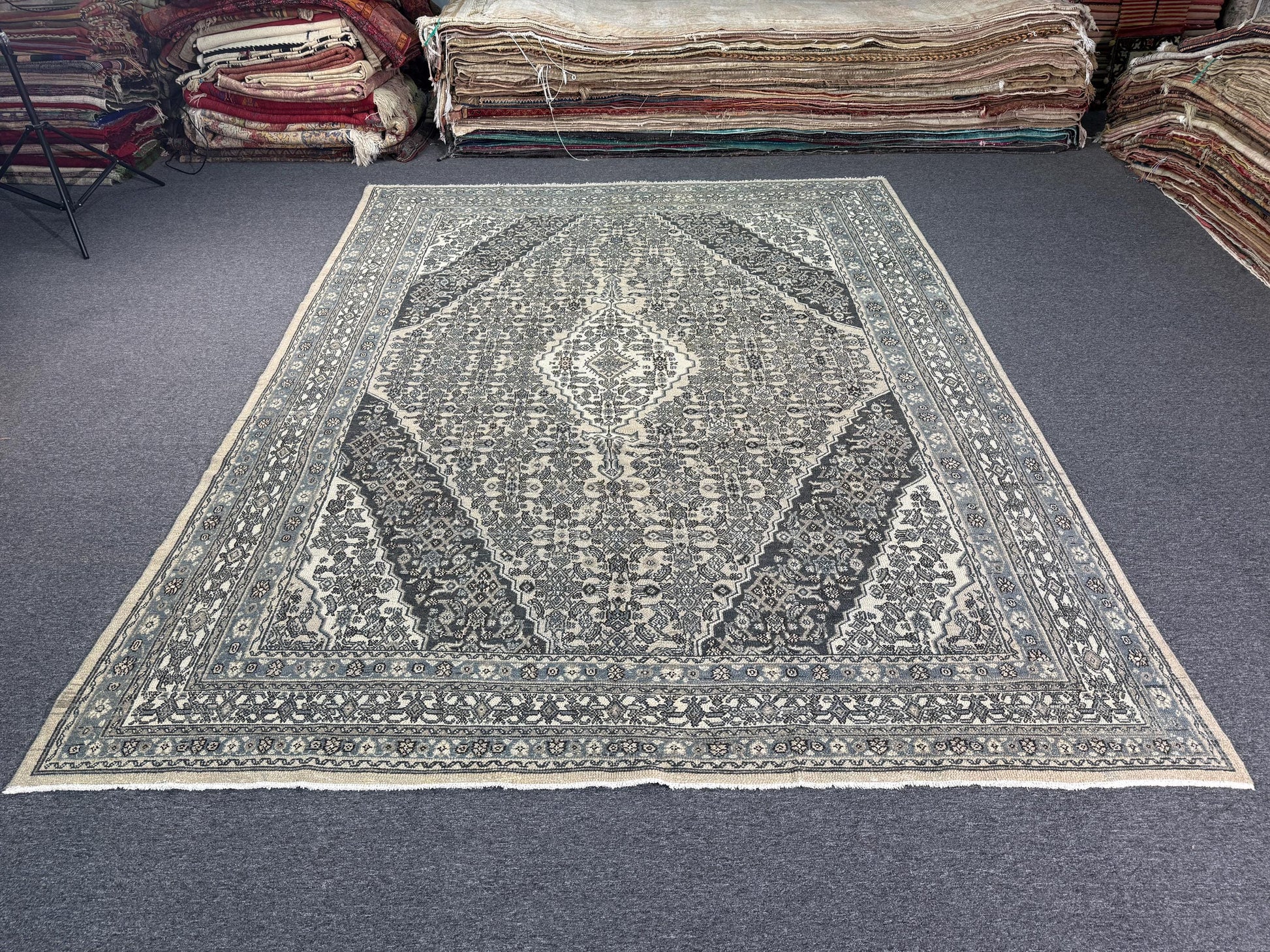 8'8"x11'5" feet Vintage Turkish Anatolian Rug,Beige Color Rug,111