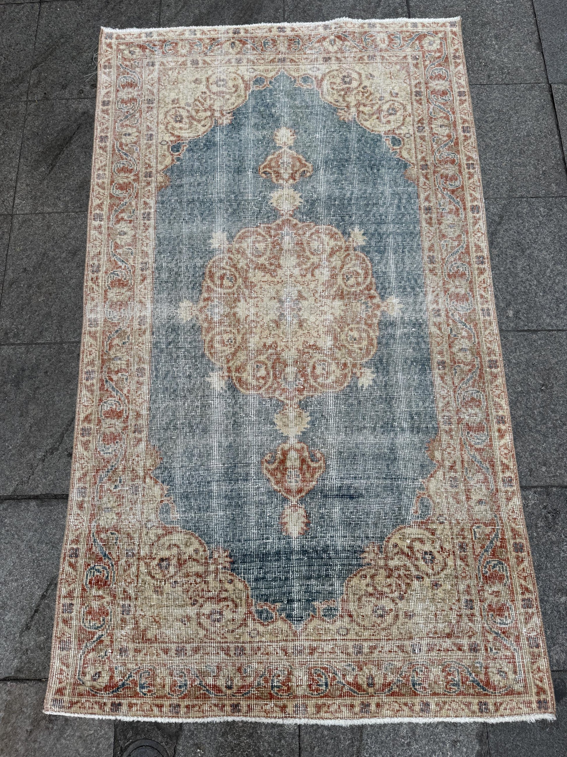 3'8"x6'5" feet Vintage Anatolian Wool Rug,Floral Decoritive Blue Rug ,289