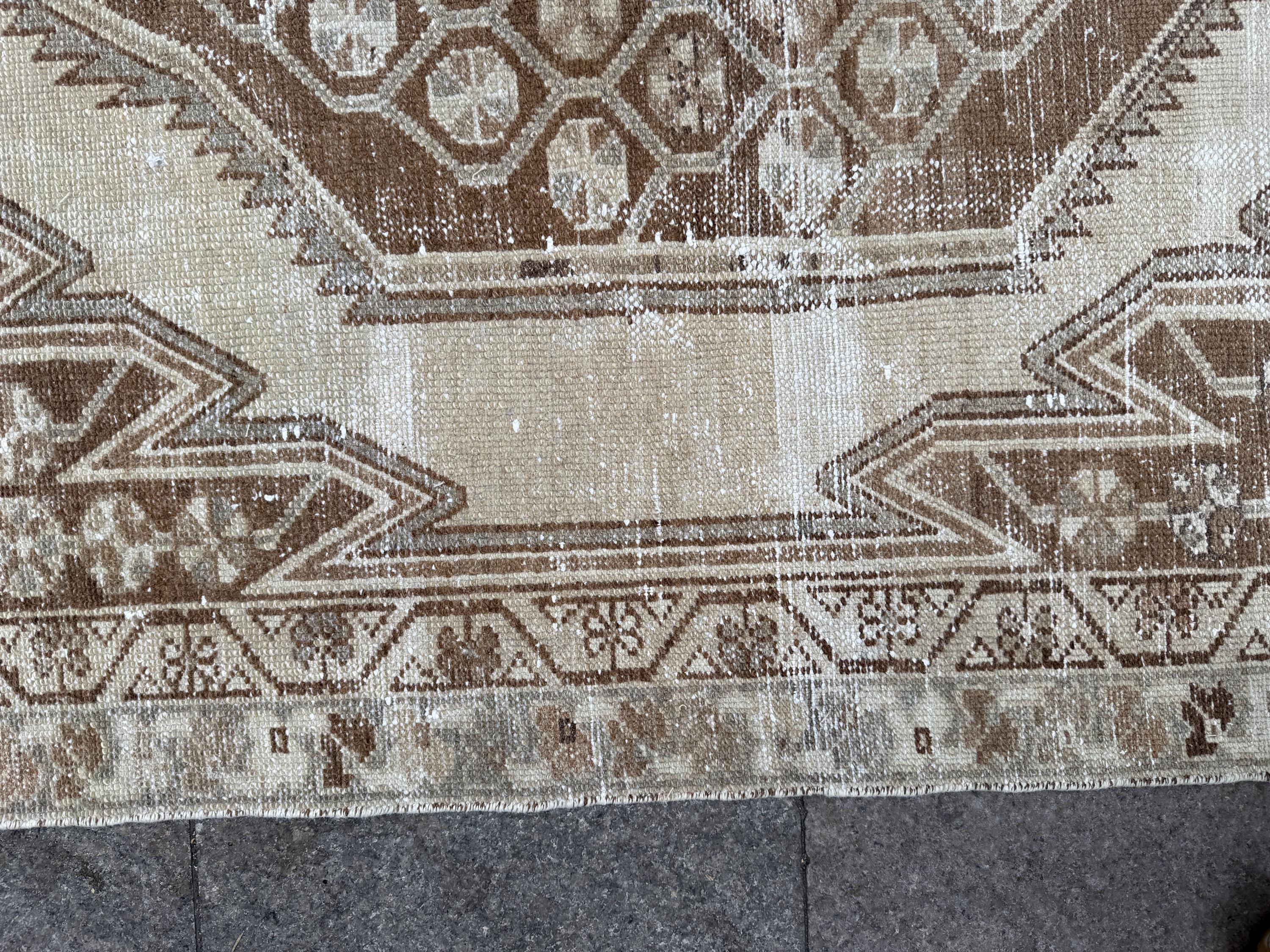 3'10"x6' feet  Vintage Turkish Anatolian Rug,Beige Color Rug,125