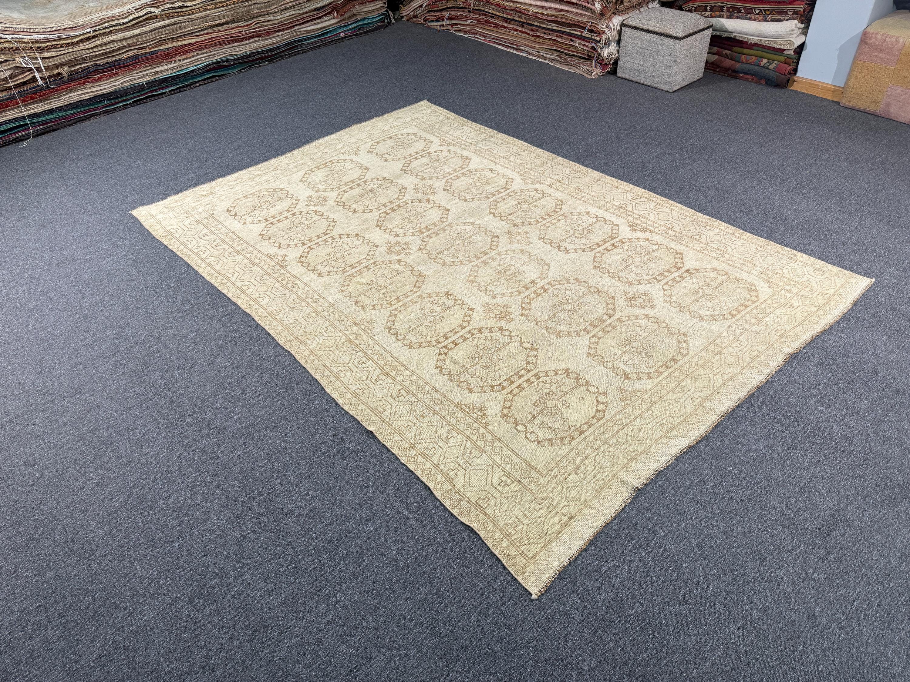 6'7"x9'6" feet Vintage Turkish Anatolian Rug,Beige Rug,881