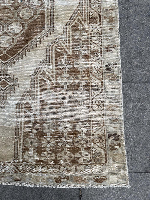 3'10"x6' feet  Vintage Turkish Anatolian Rug,Beige Color Rug,125