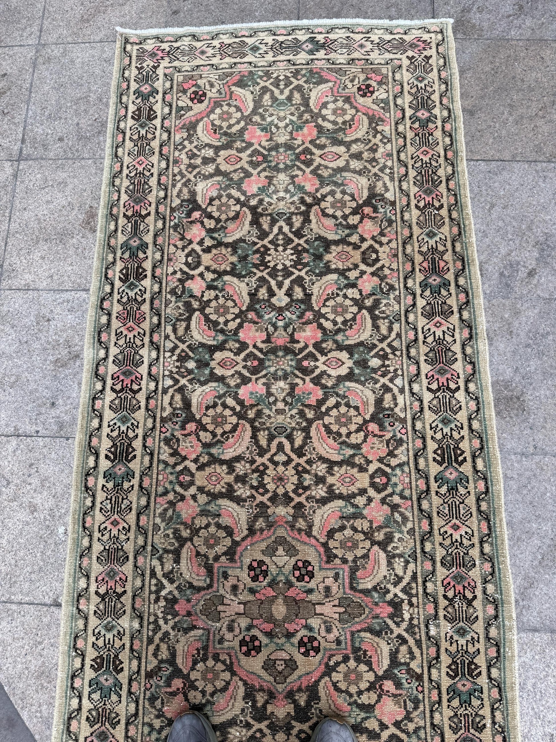 3'6"x10'7" feet Vintage Anatolian Wool Runner Rug,Floral Decoritive Natural Color Rug ,140