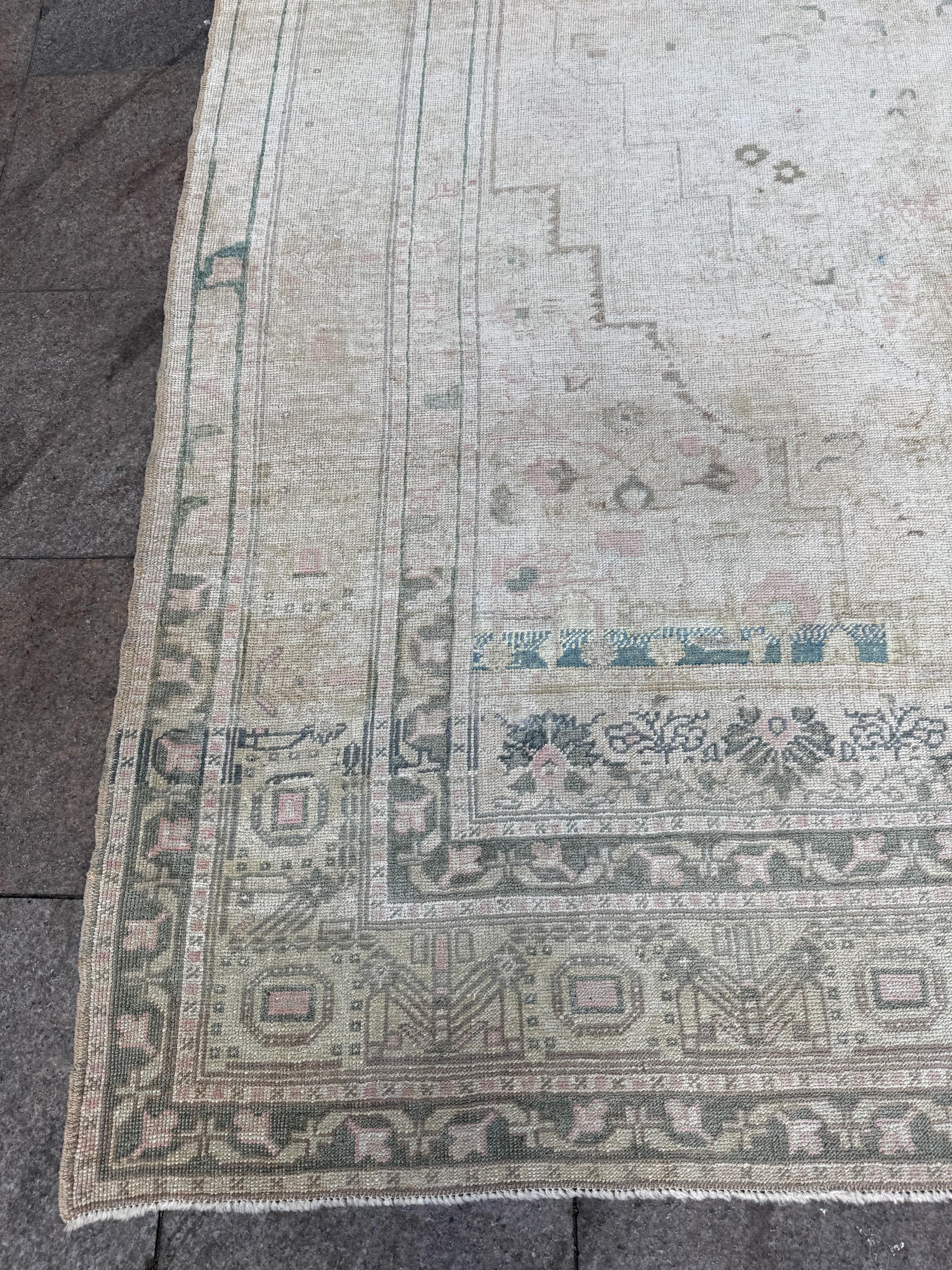 6'7"x11'2" feet Vintage Turkish Anatolian Rug,Beige Color Floral Rug,361