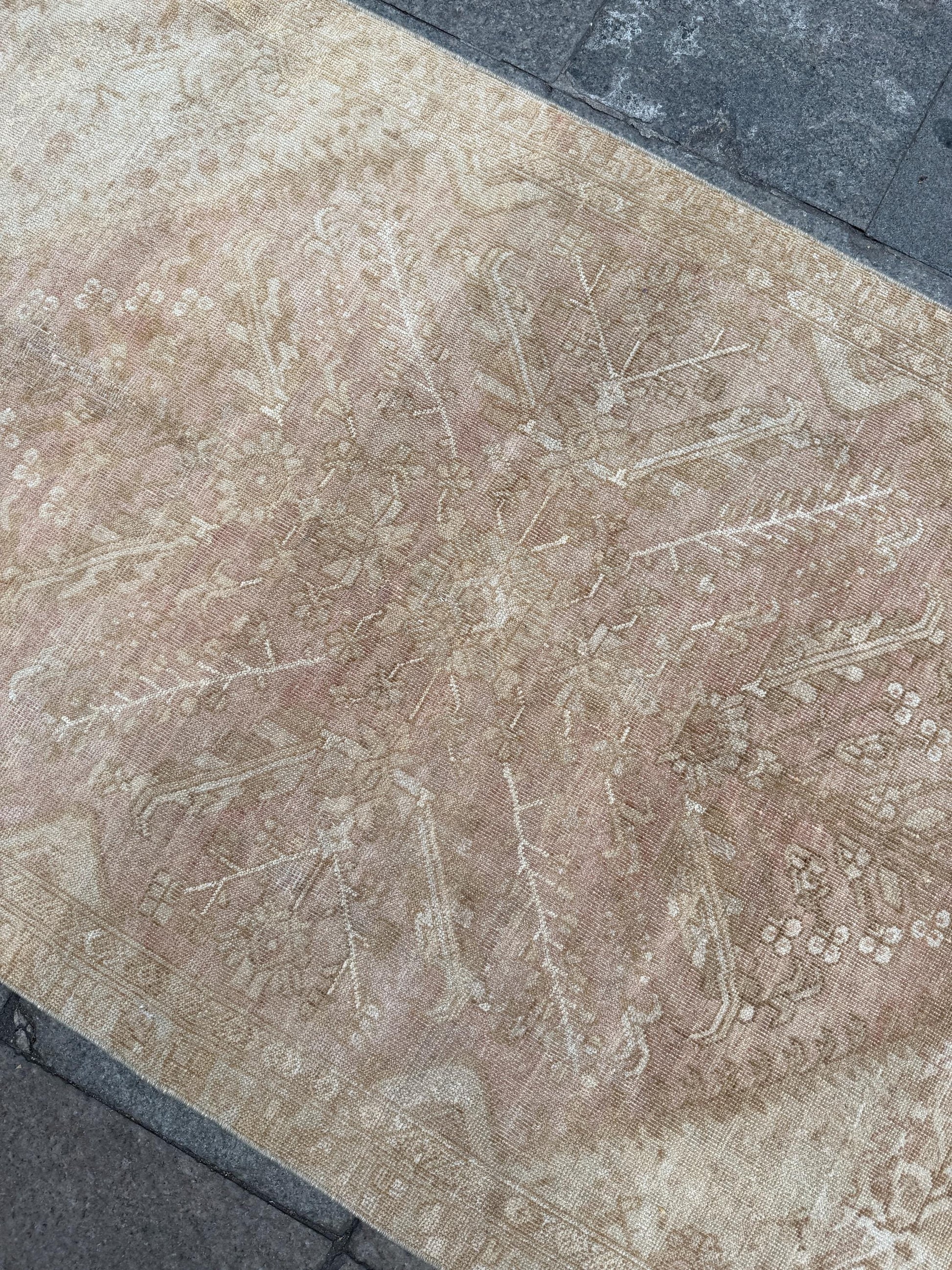 3'10"x6'9" feet  Vintage Turkish Anatolian Rug,Natural Color Rug,127