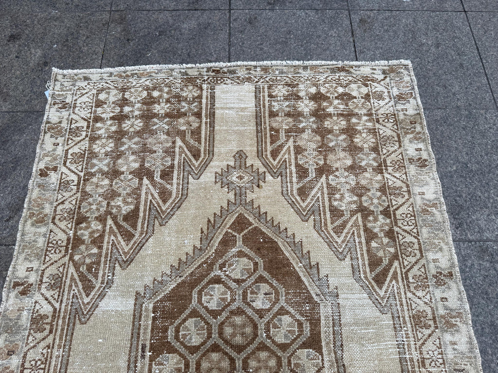 3'10"x6' feet  Vintage Turkish Anatolian Rug,Beige Color Rug,125