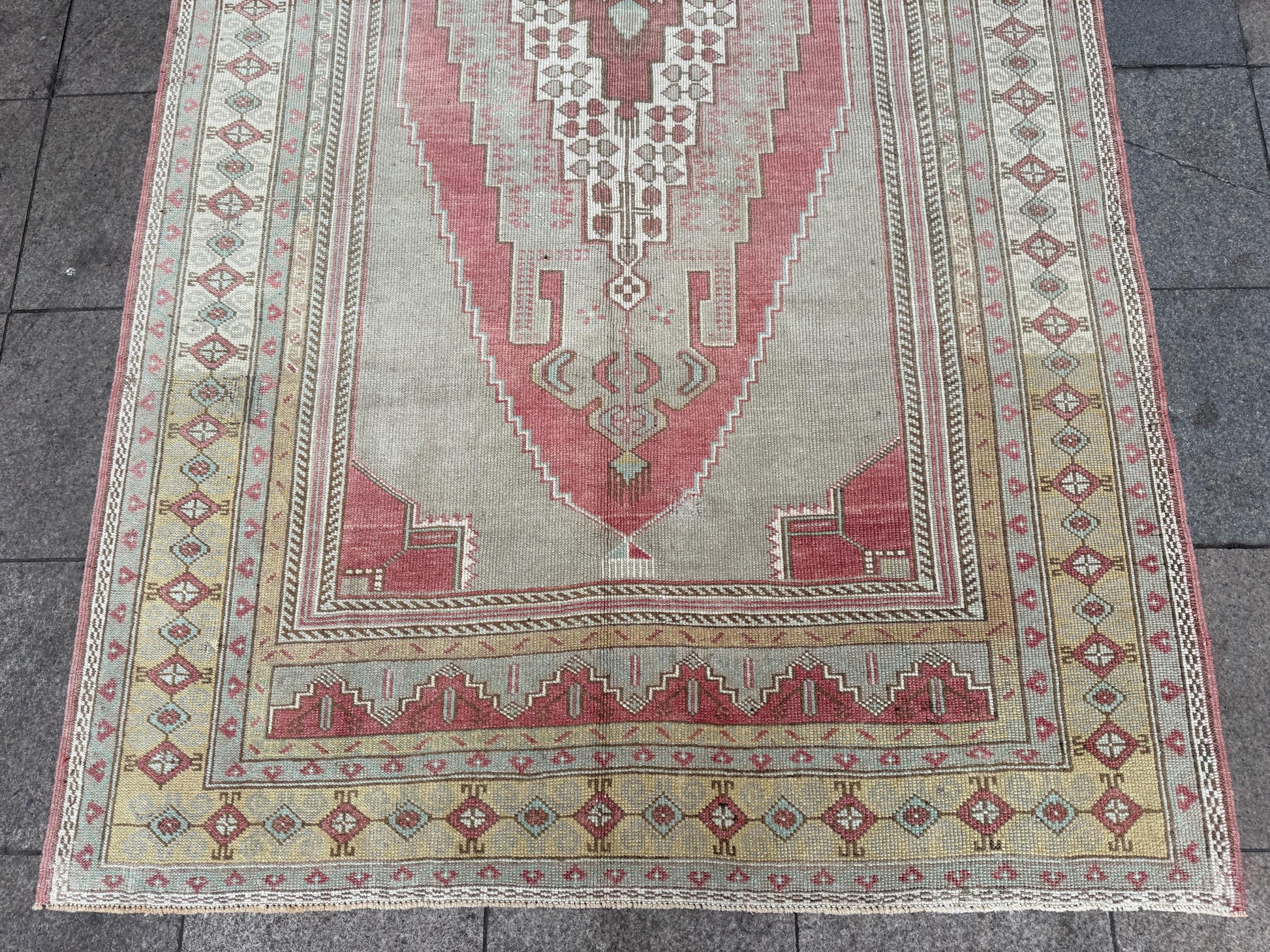 5'3"x10' feet Vintage Turkish Anatolian Rug,Brick Color Rug,757