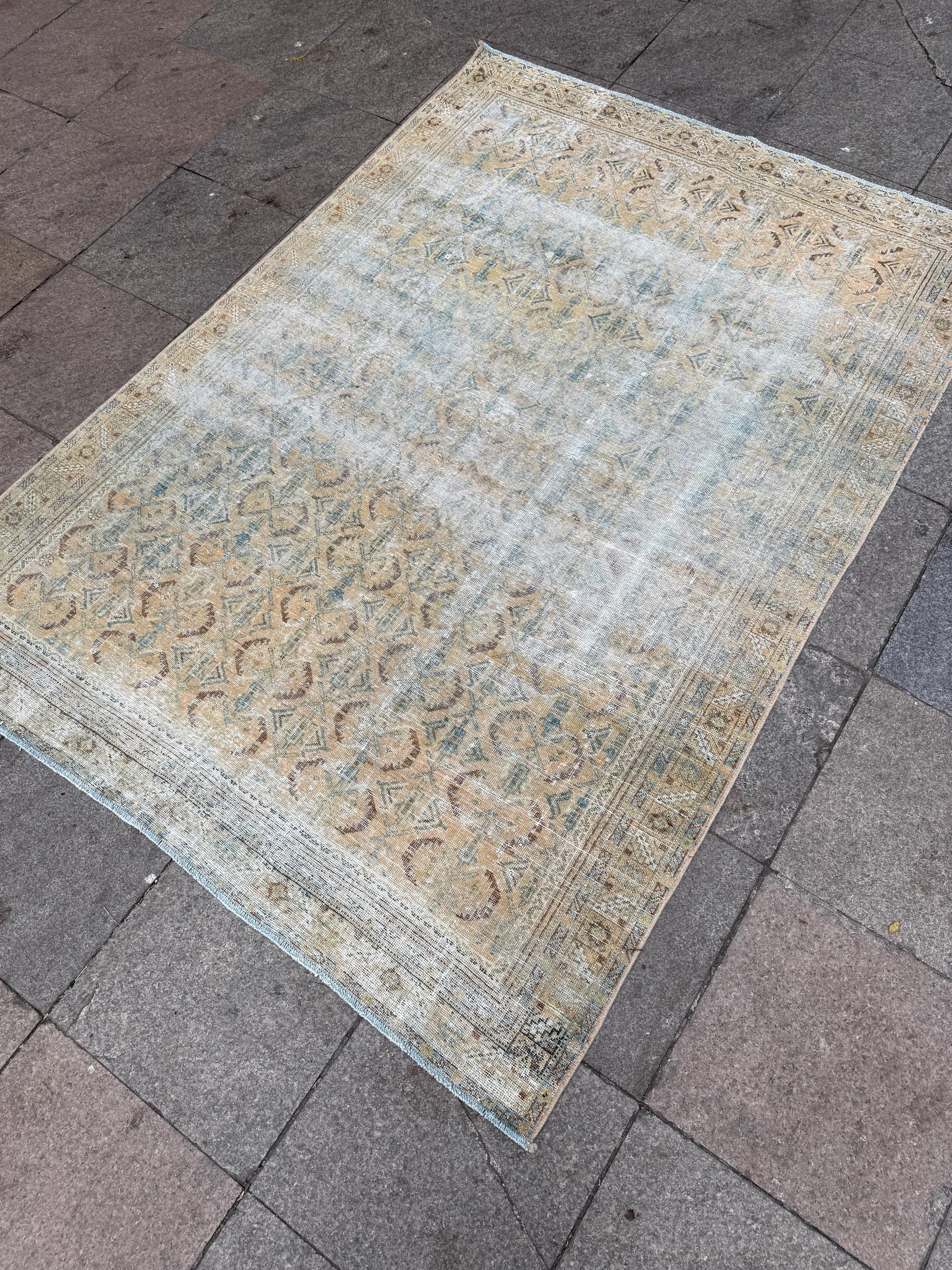 4'10"x6'10" feet  Vintage Turkish Anatolian Rug,Beige Color Rug,75