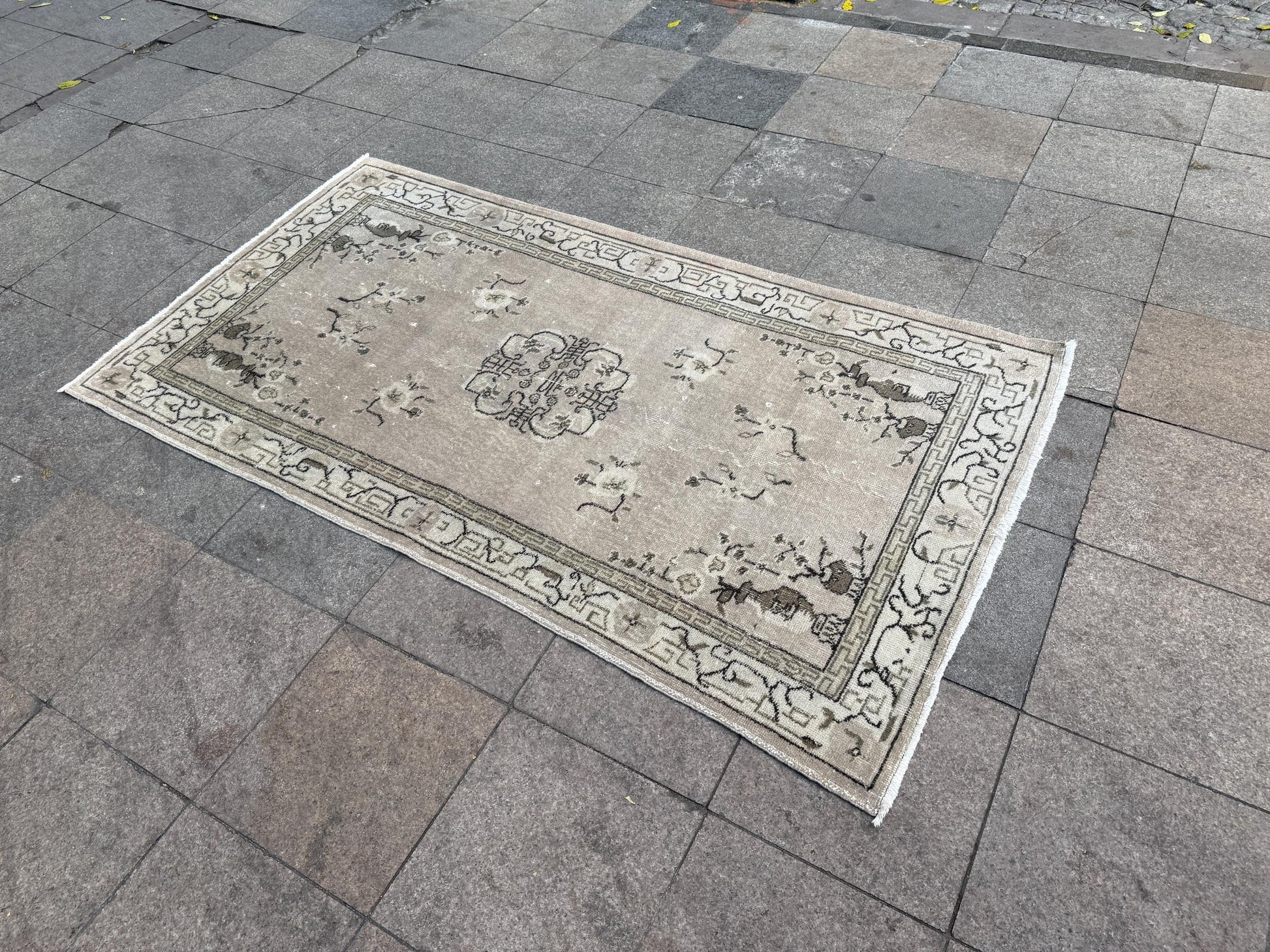 4'x7'1" feet Vintage Turkish Anatolian Rug,Gray Color Rug,466