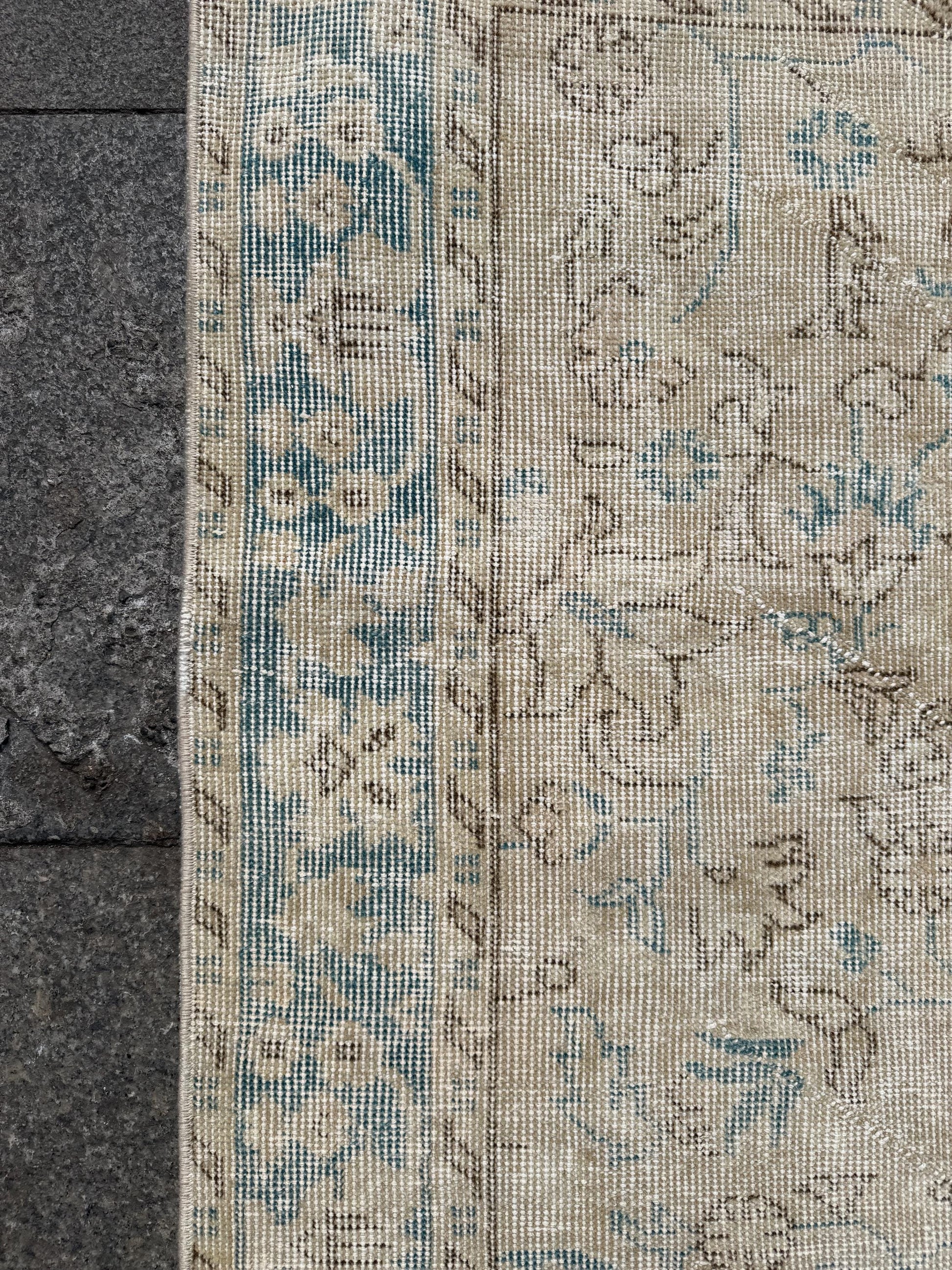 3'8"x6'8" feet Vintage Turkish Anatolian Rug,beige Floral Rug,344