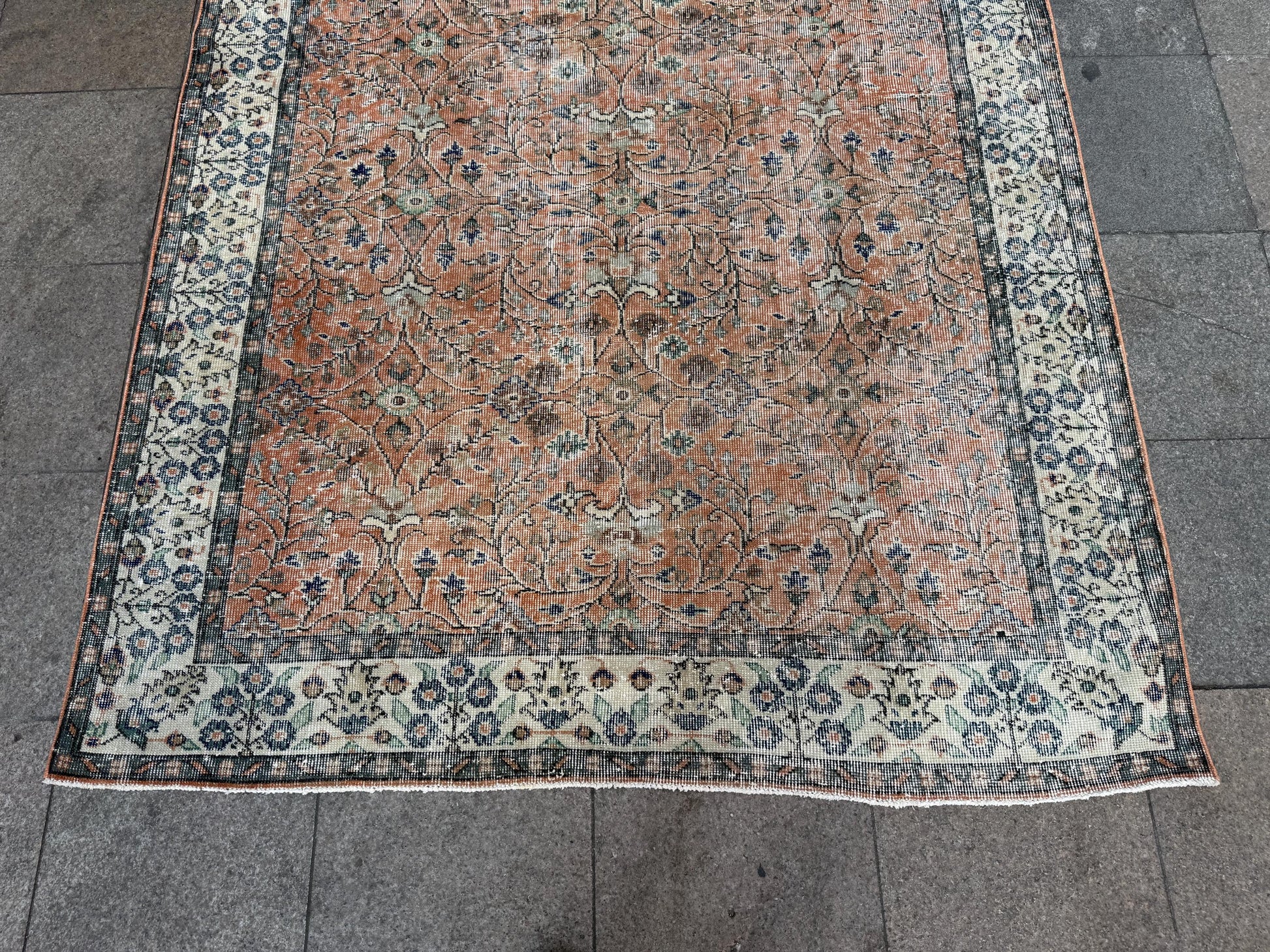 5'9"x9'8" feet Vintage Turkish Anatolian Rug,Brick Color Rug,580