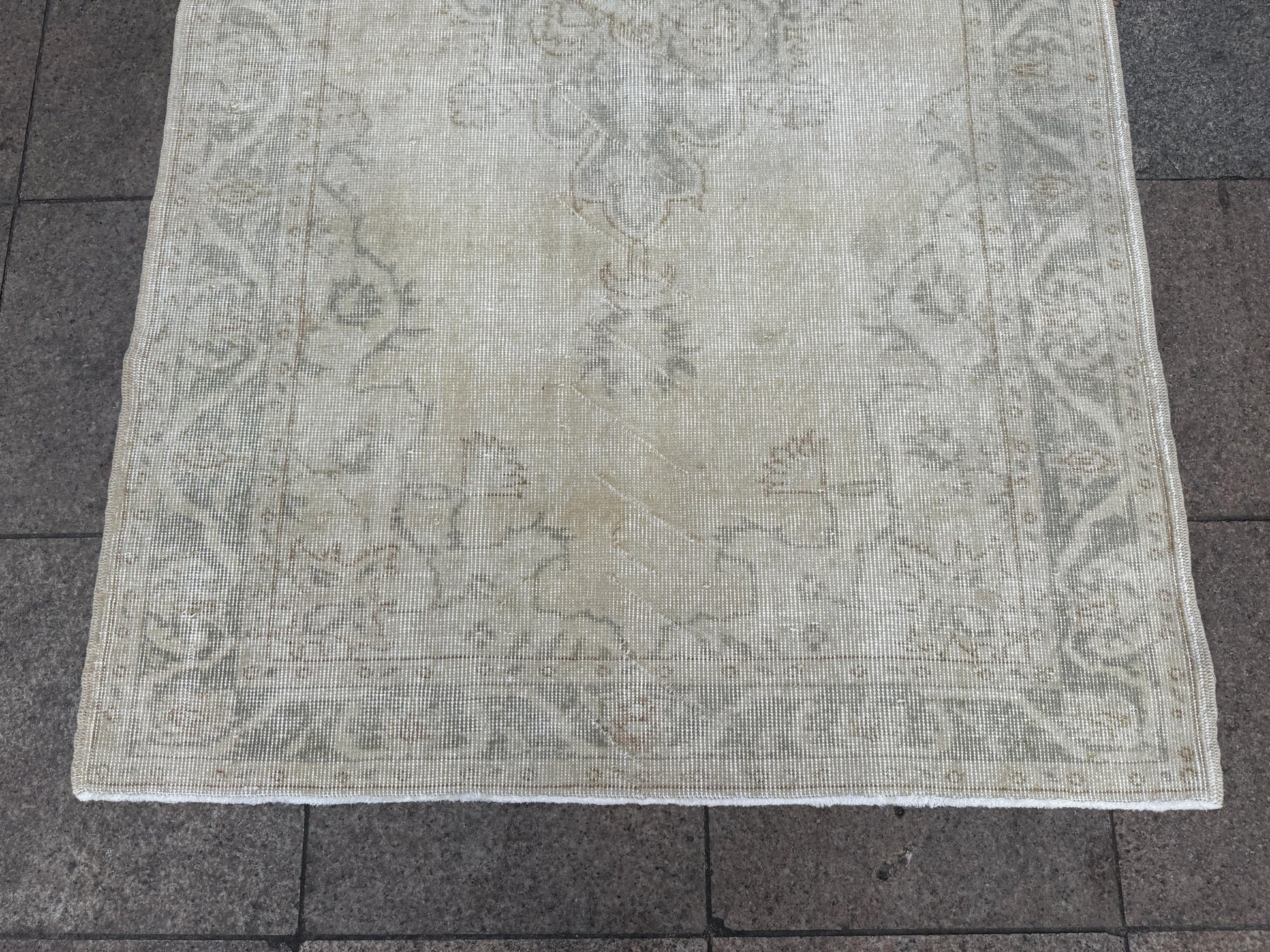 3'10"x6'6" feet  Vintage Turkish Anatolian Rug,Beige Color Rug,888