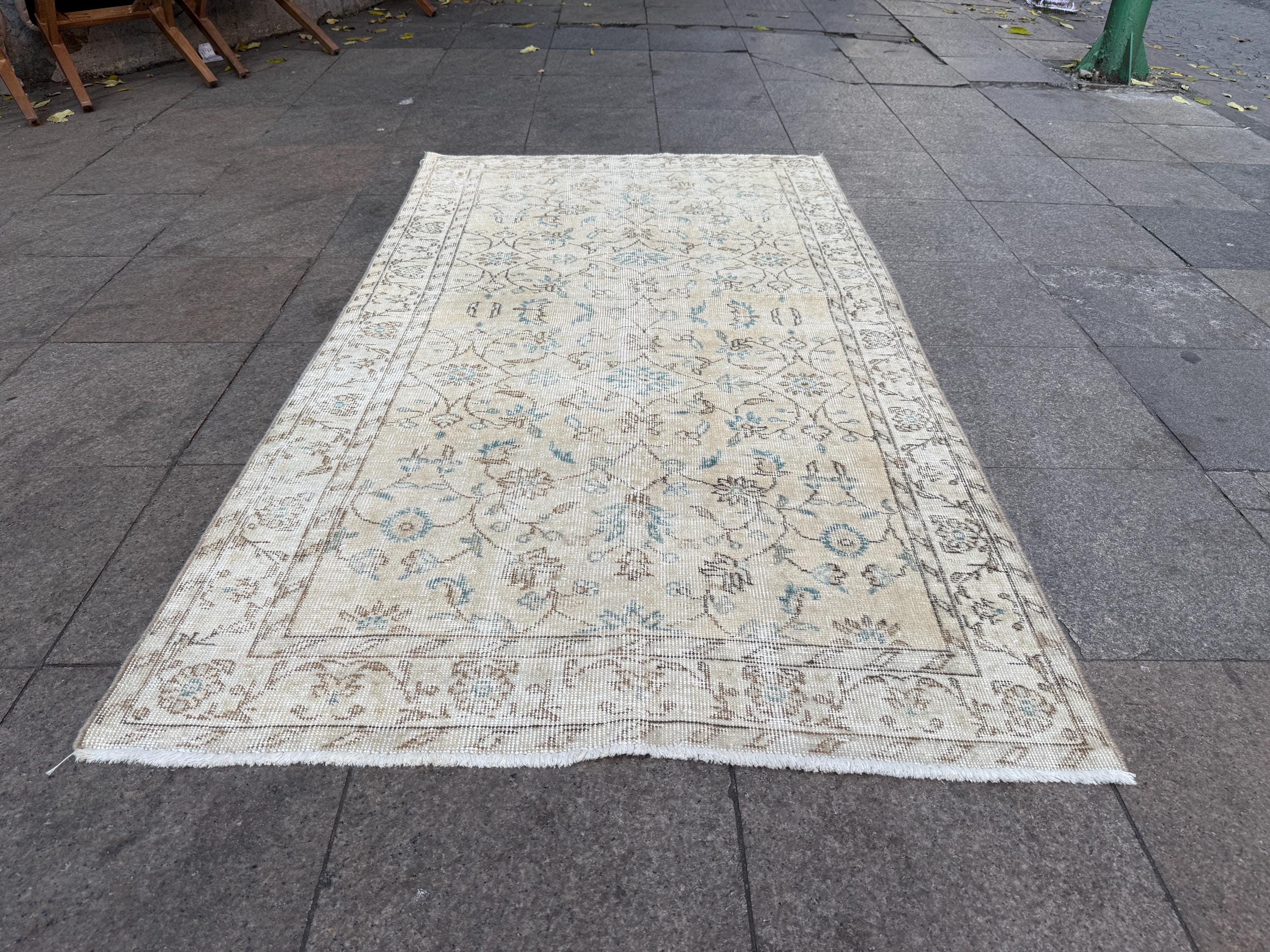 3'10"x6'10" Vintage Anatolian Wool Rug,Floral Decoritive Beige Rug ,126