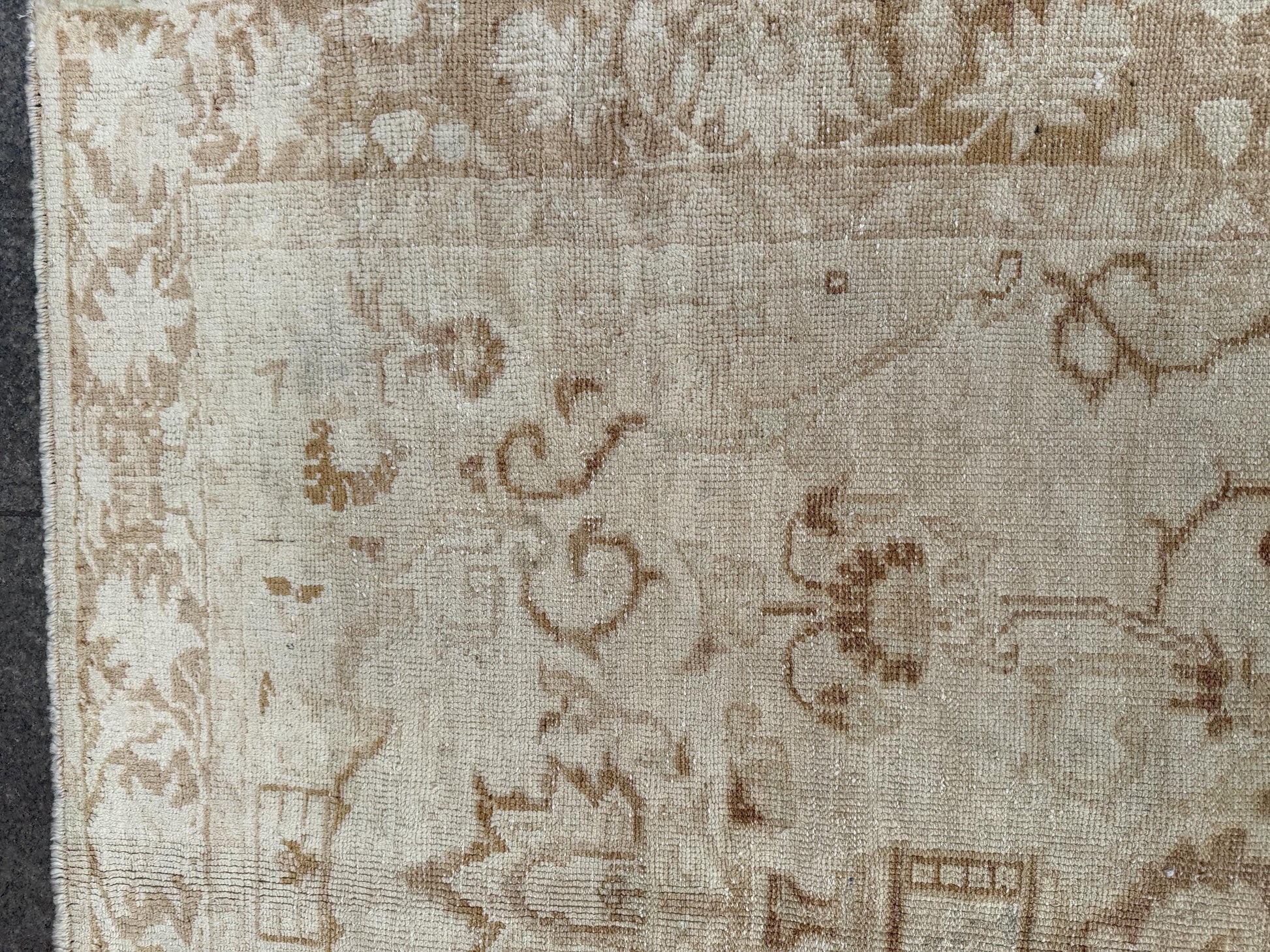 4'10"x7'10" feet Vintage Anatolian Wool Rug,Floral Decoritive Beige Rug ,275