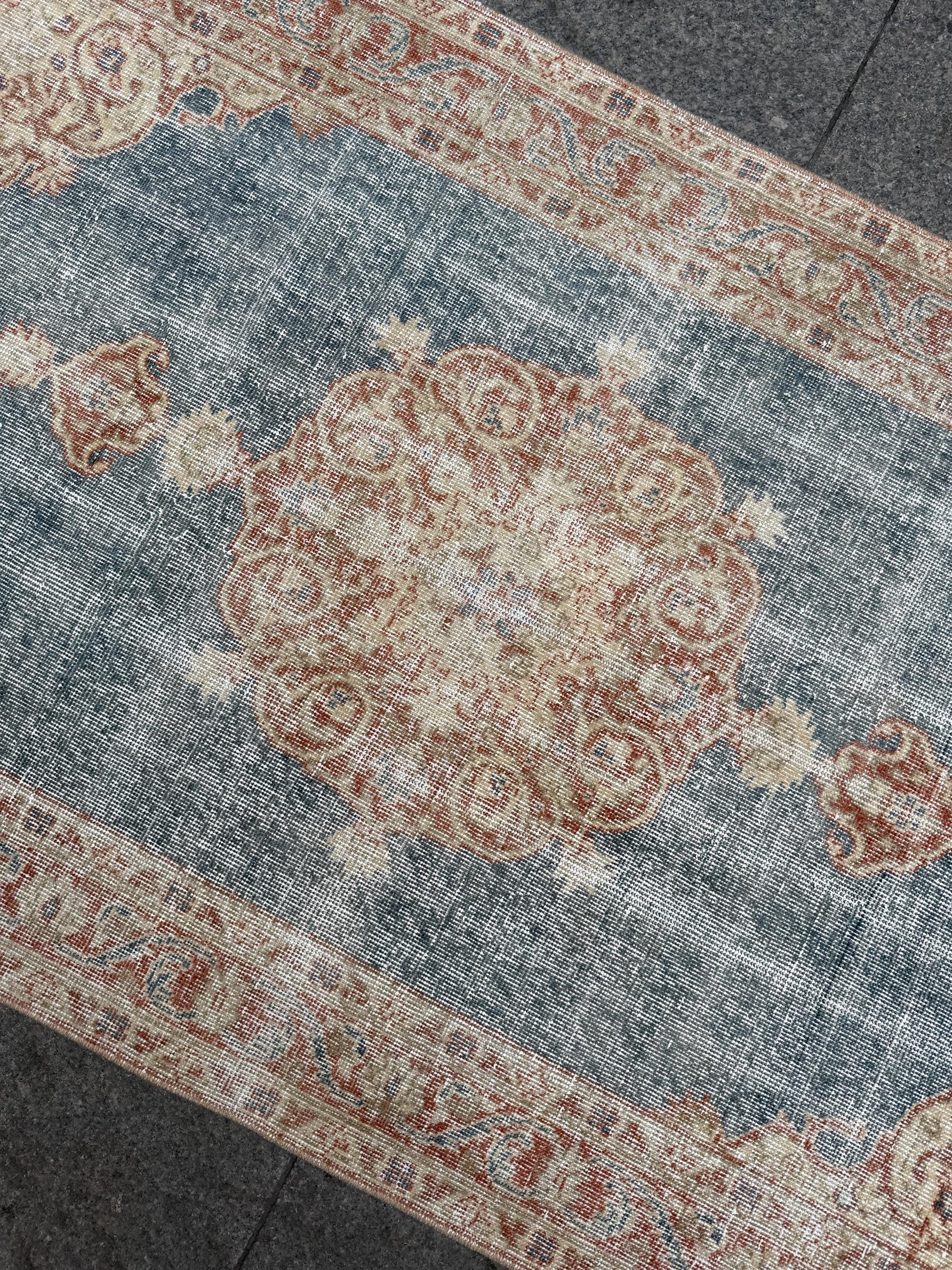 3'8"x6'5" feet Vintage Anatolian Wool Rug,Floral Decoritive Blue Rug ,289