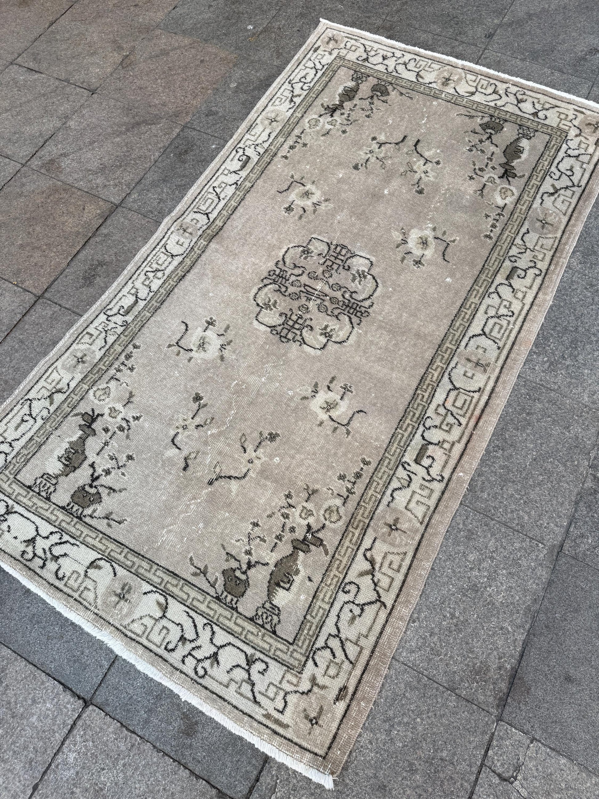 4'x7'1" feet Vintage Turkish Anatolian Rug,Gray Color Rug,466