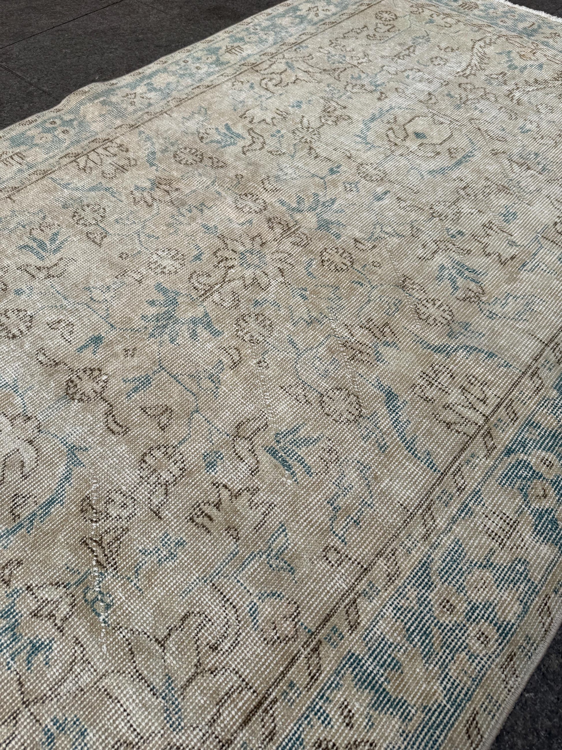 3'8"x6'8" feet Vintage Turkish Anatolian Rug,beige Floral Rug,344