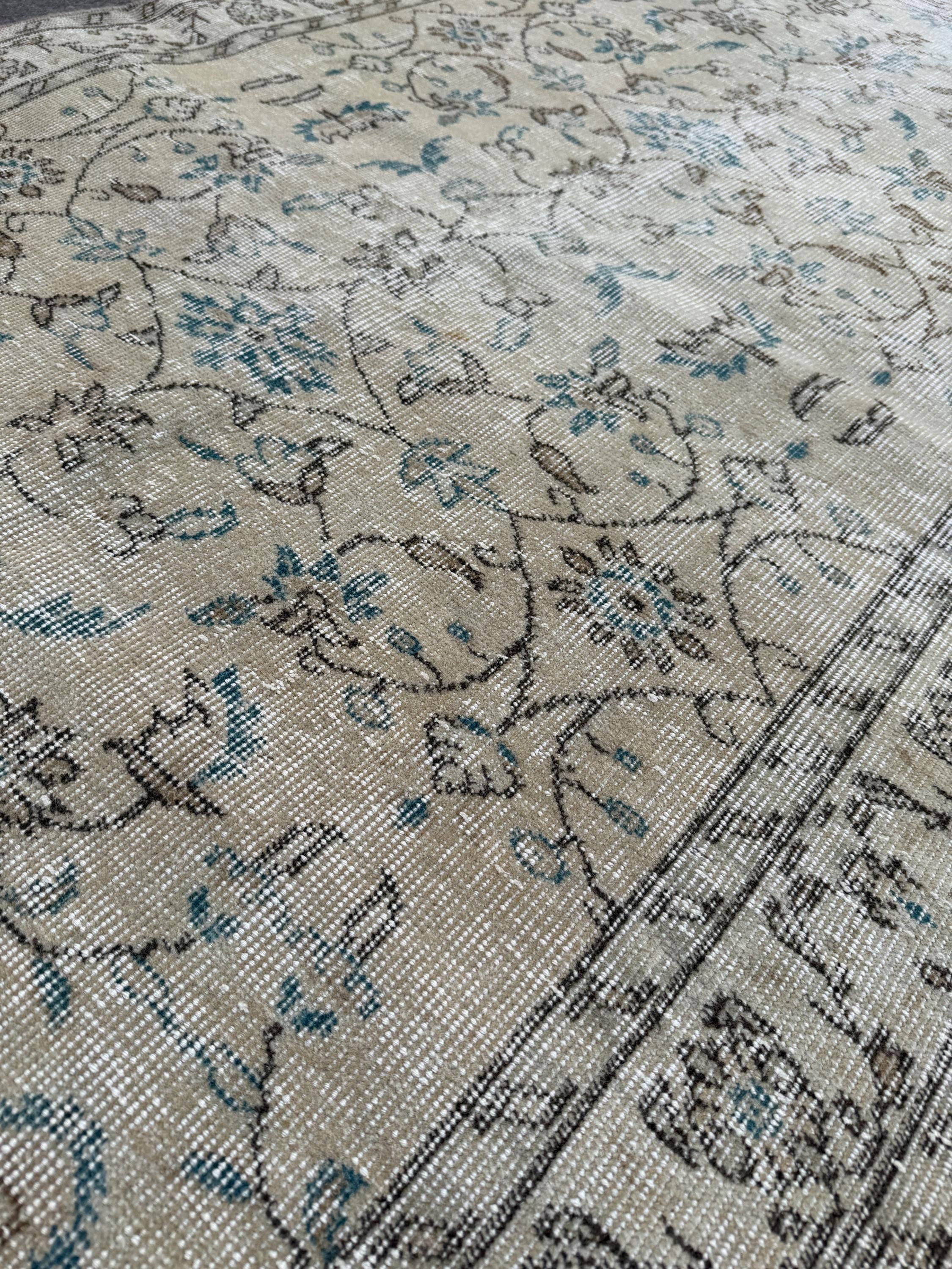 3'10"x6'10" Vintage Anatolian Wool Rug,Floral Decoritive Beige Rug ,126