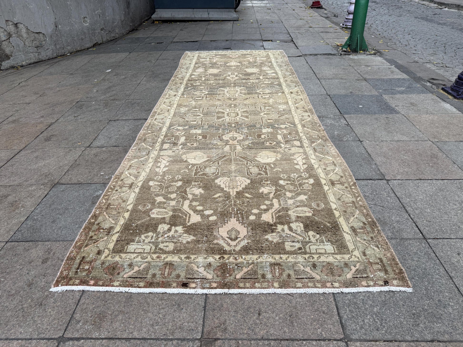 3'11"x11' feet Vintage Anatolian Wool Runner Rug,Floral Decoritive Beige Runner ,134