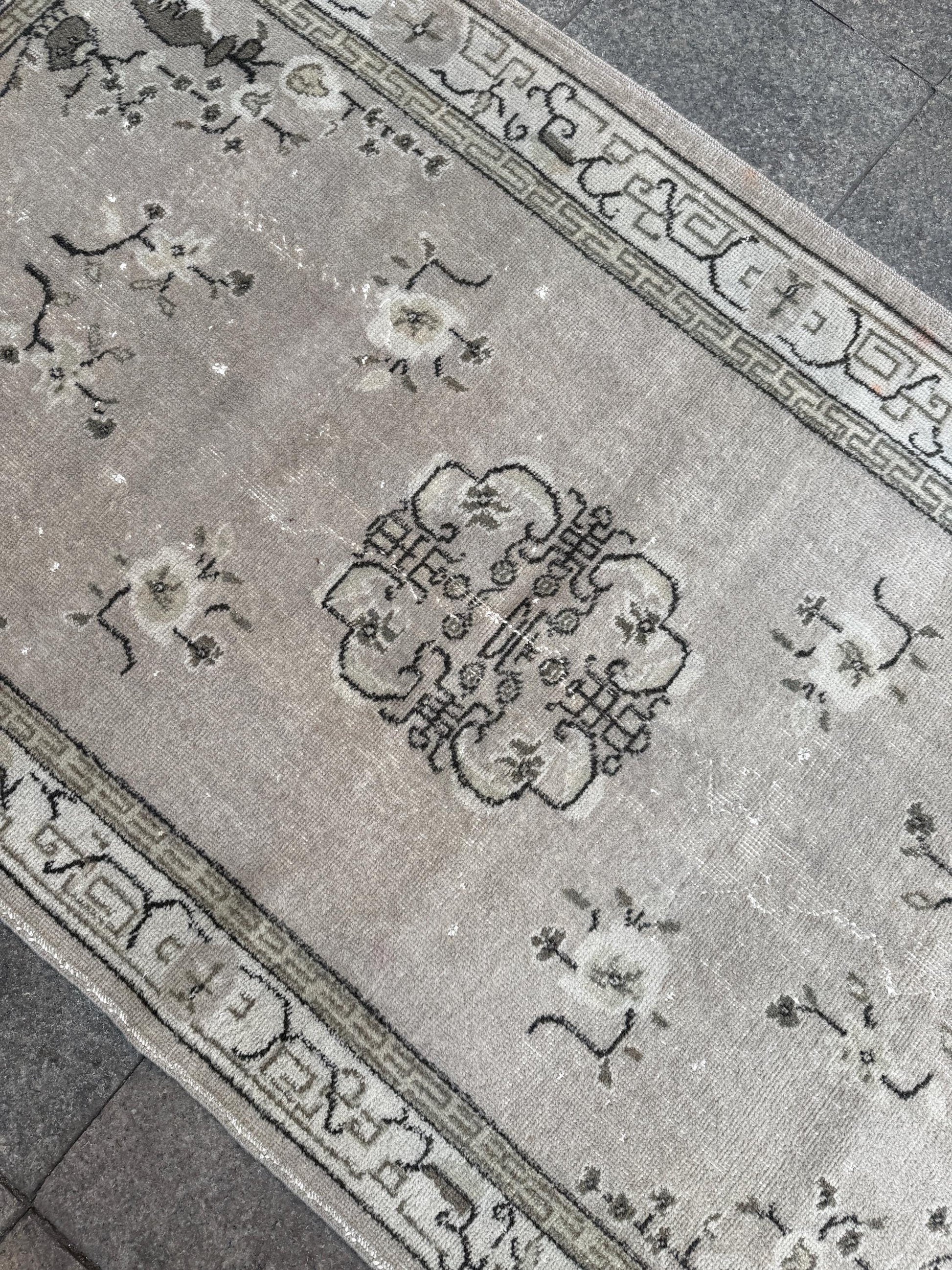 4'x7'1" feet Vintage Turkish Anatolian Rug,Gray Color Rug,466