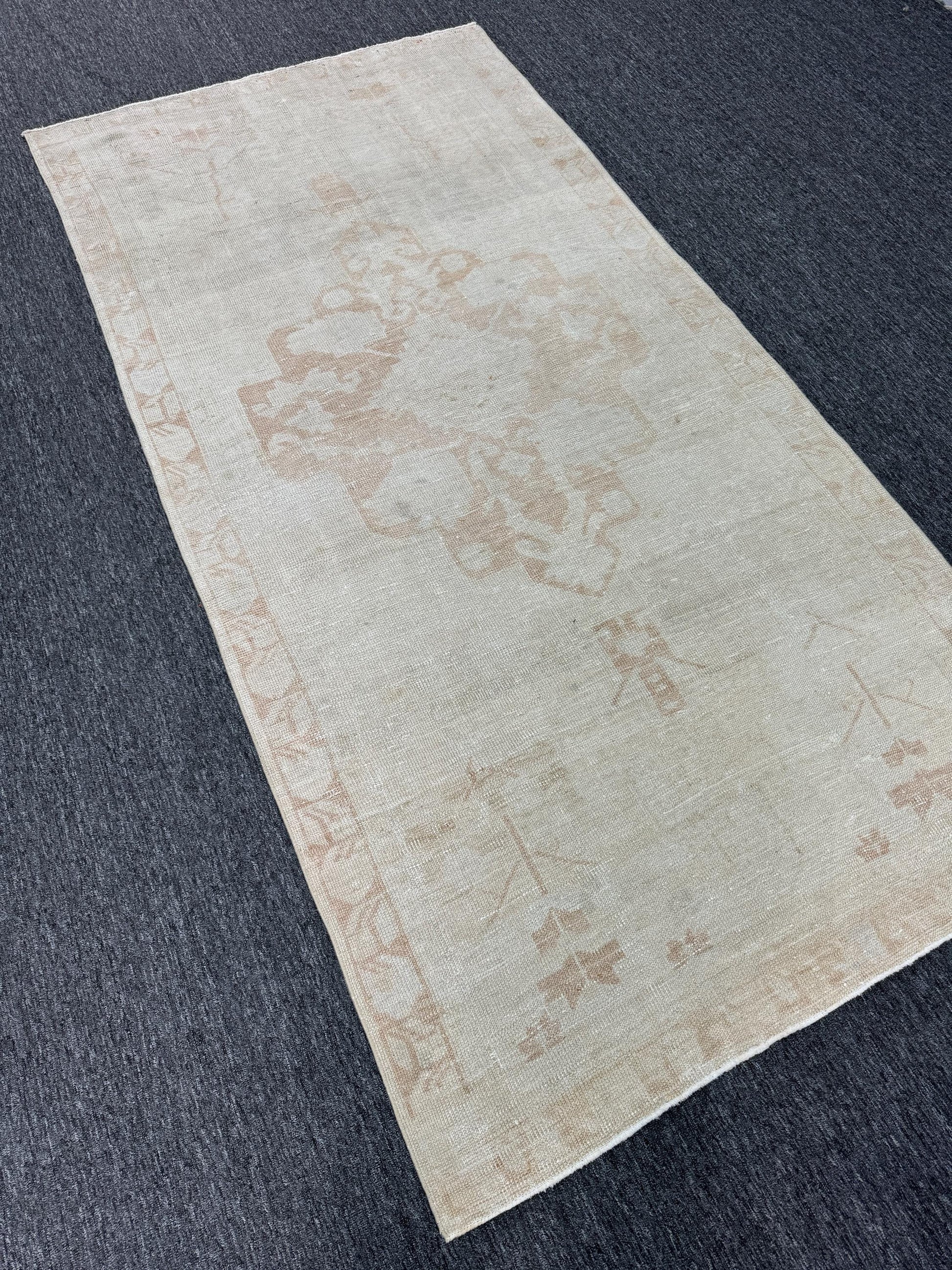 4'3"x8'8" Vintage Turkish Anatolian Rug,Beige Floral Rug, 922