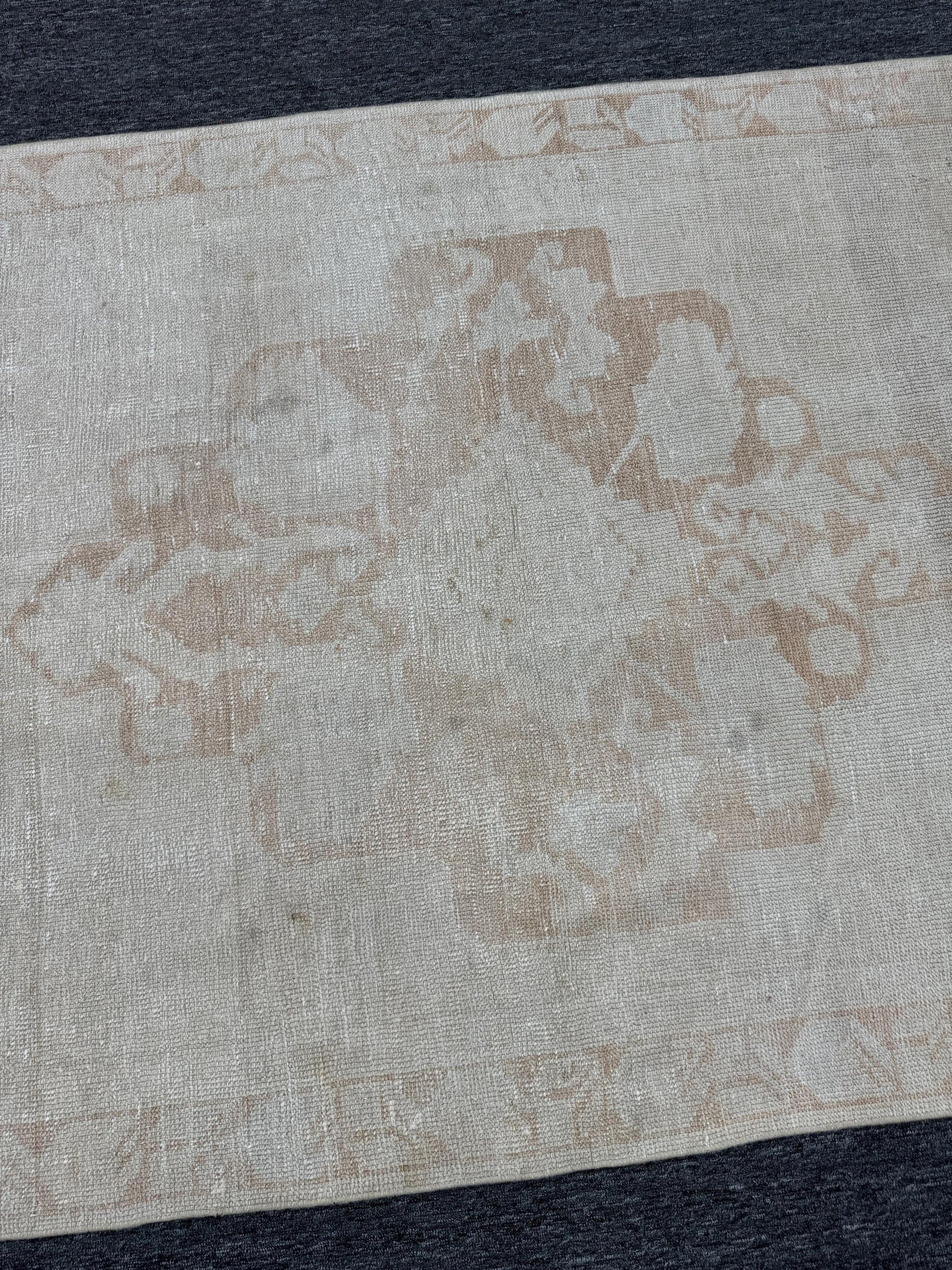 4'3"x8'8" Vintage Turkish Anatolian Rug,Beige Floral Rug, 922