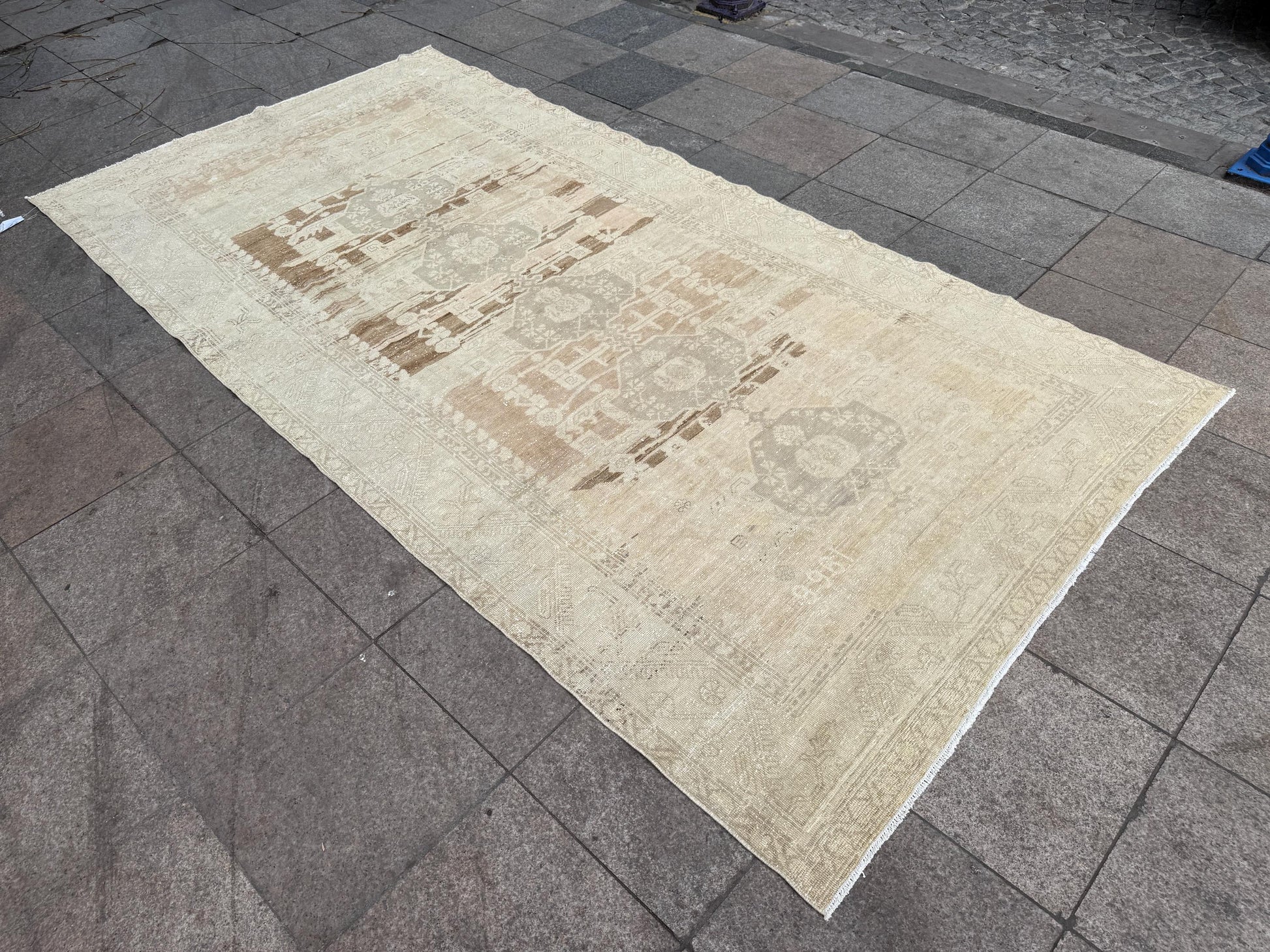 5'4"x10'7" feet Vintage Turkish Anatolian Rug,Beige Color Rug,785