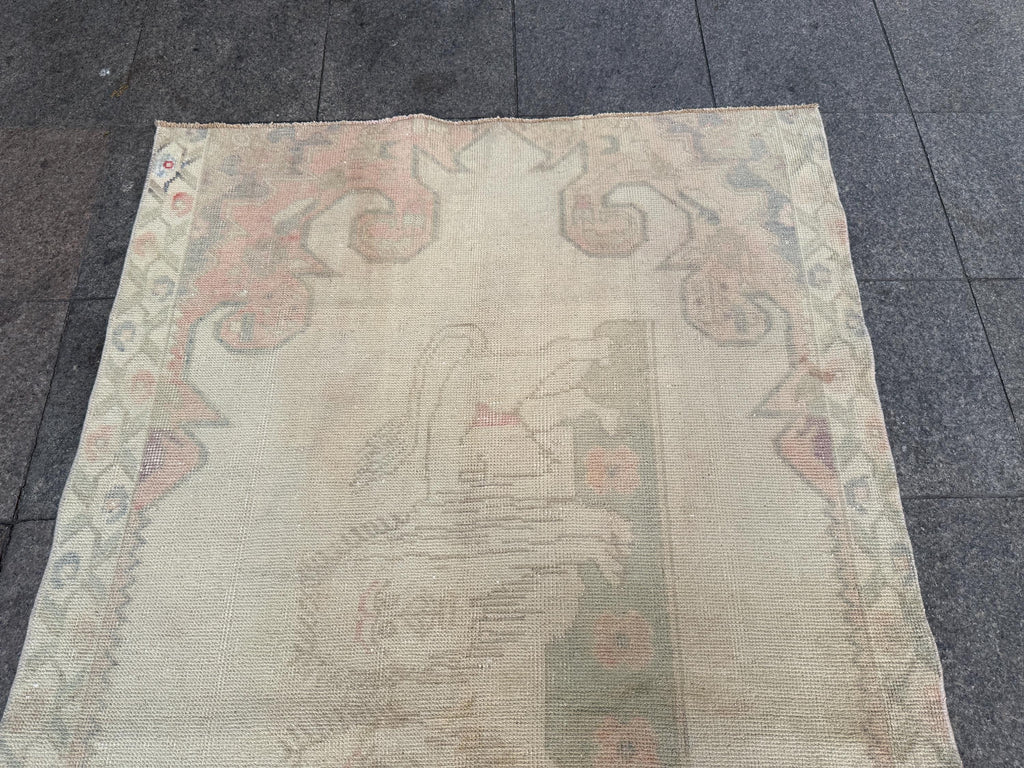4'5"x7'6" feet Vintage Turkish Anatolian Rug,Beige Lion Rug,268
