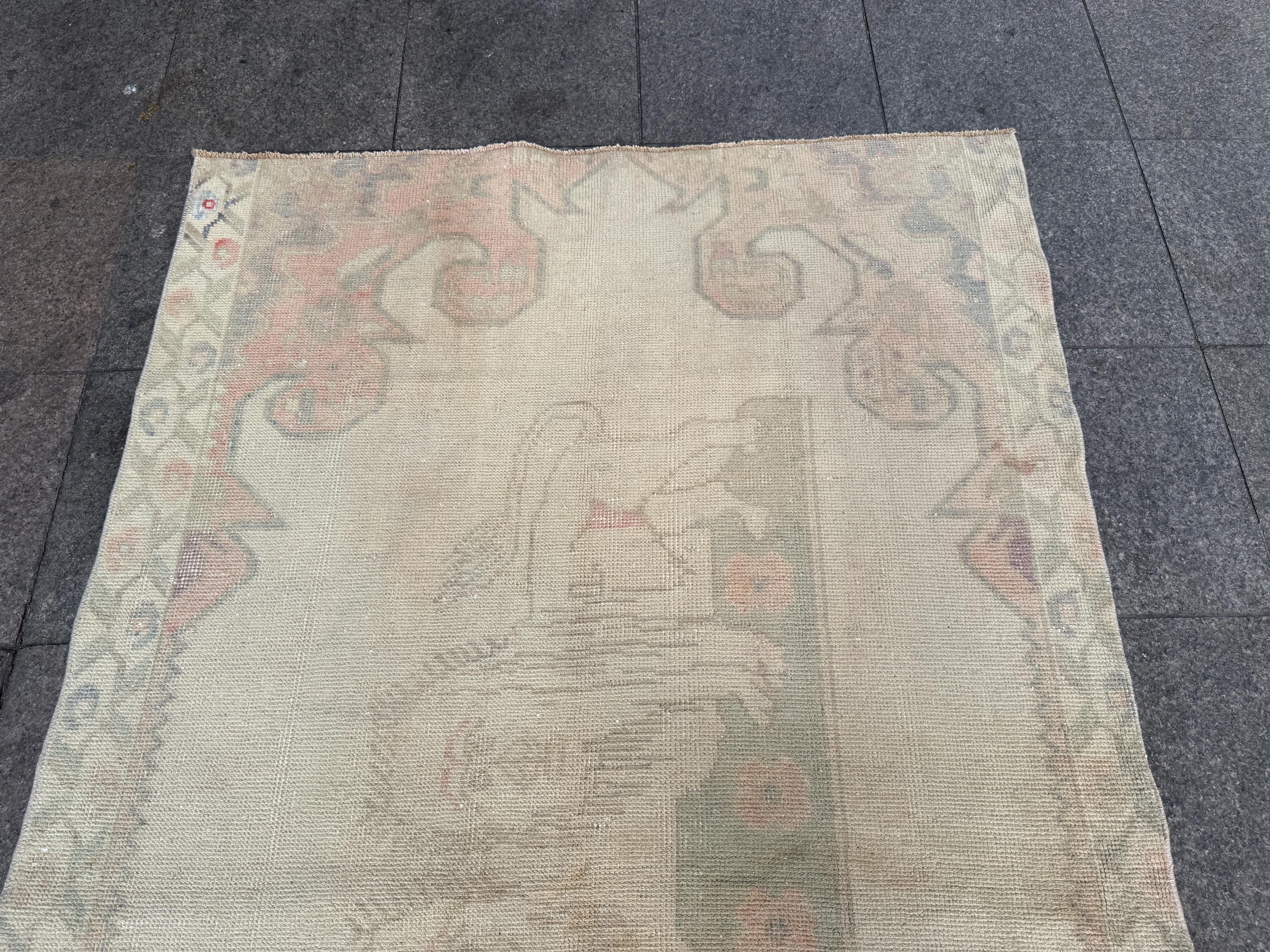 4'5"x7'6" feet Vintage Turkish Anatolian Rug,Beige Lion Rug,268