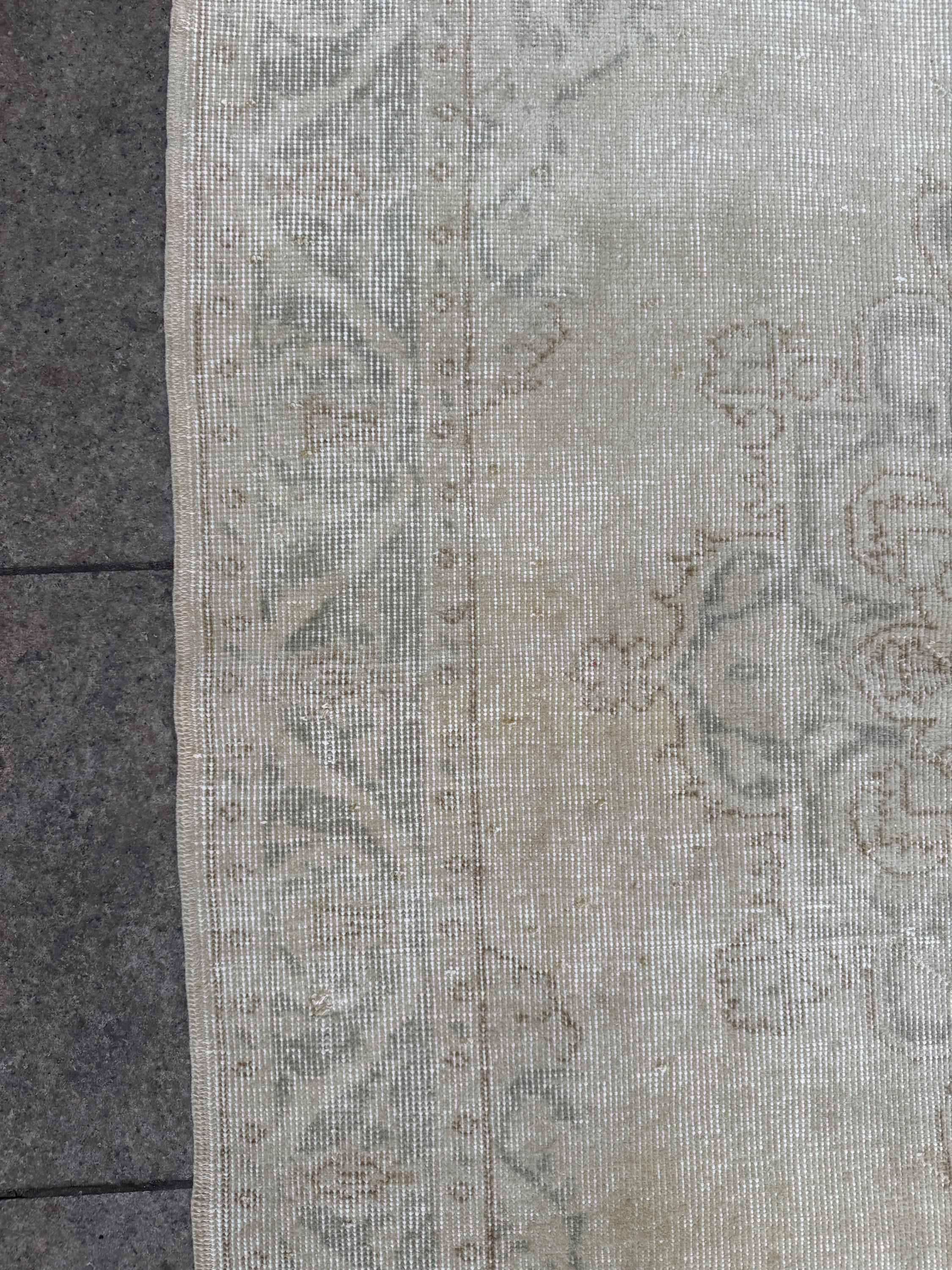 3'10"x6'6" feet  Vintage Turkish Anatolian Rug,Beige Color Rug,888