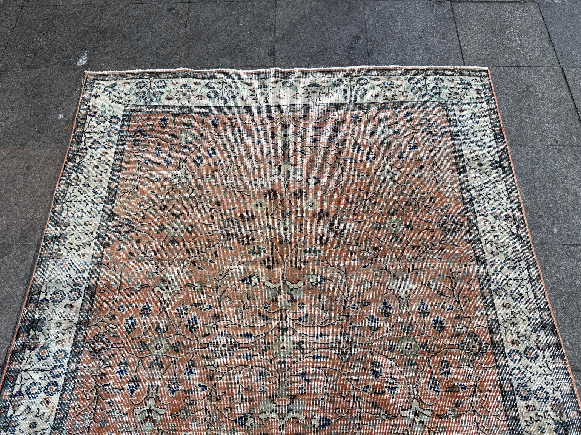5'9"x9'8" feet Vintage Turkish Anatolian Rug,Brick Color Rug,580