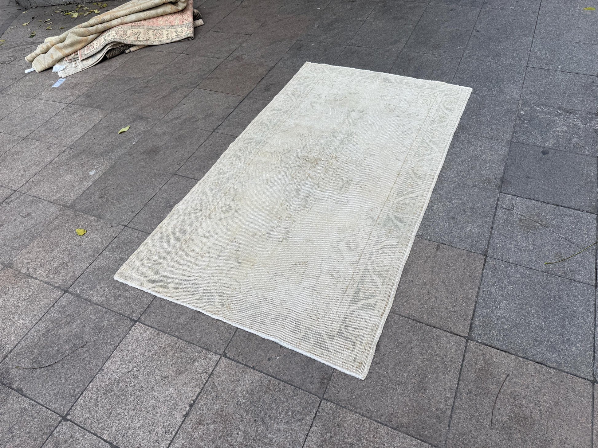 3'10"x6'6" feet  Vintage Turkish Anatolian Rug,Beige Color Rug,888