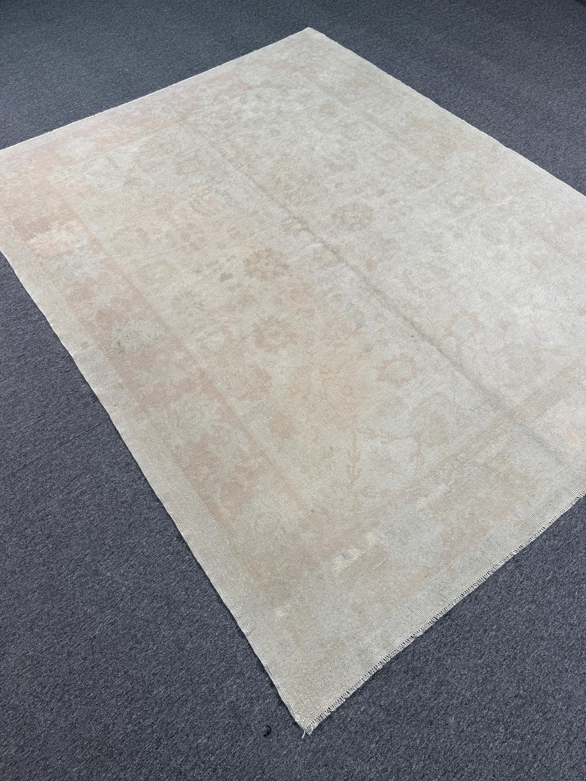 7'1"x9'2" feet Vintage Turkish Anatolian Rug,Beige Color Rug,812